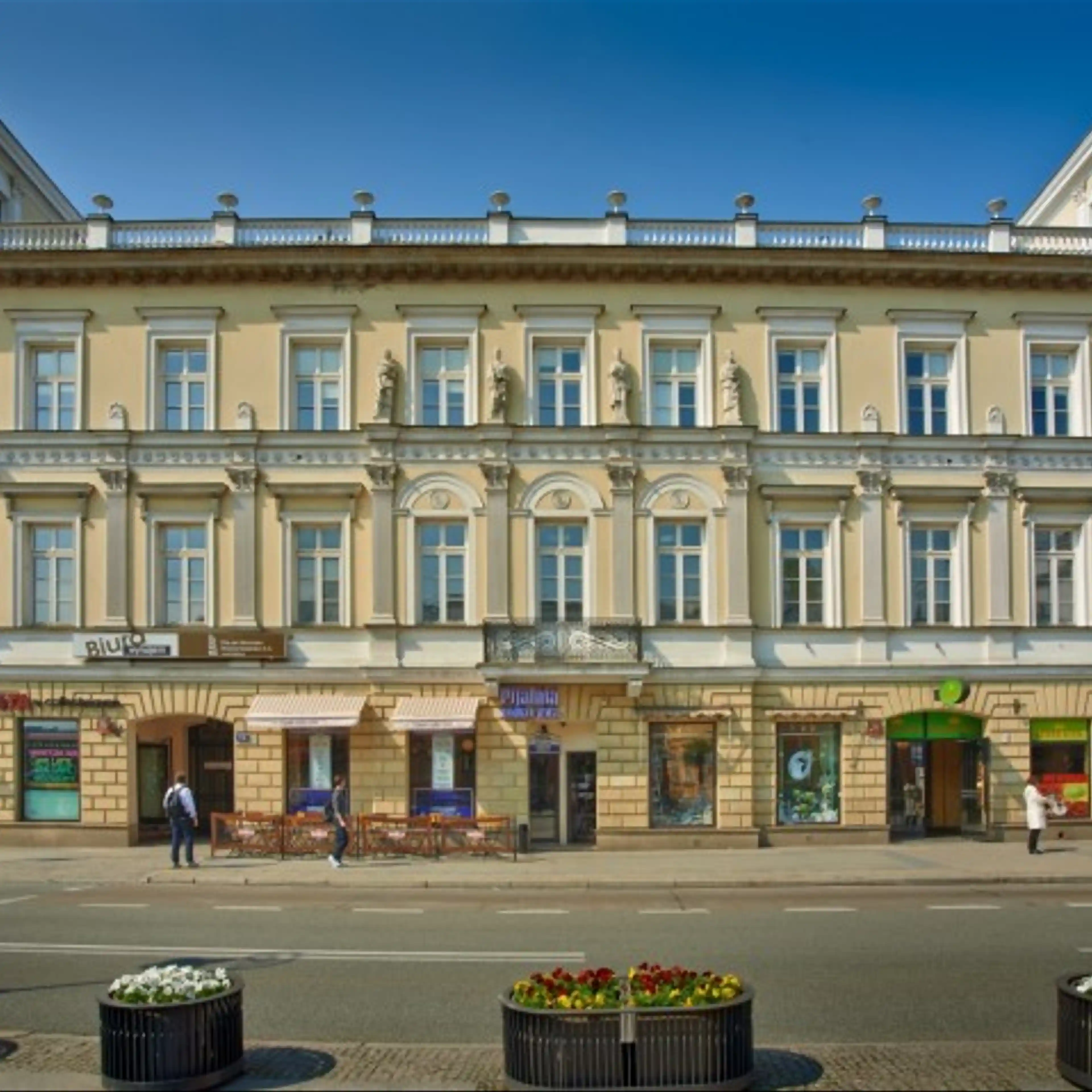 Nowy Świat 19, Nowy Świat 19, Warsaw, Centrum