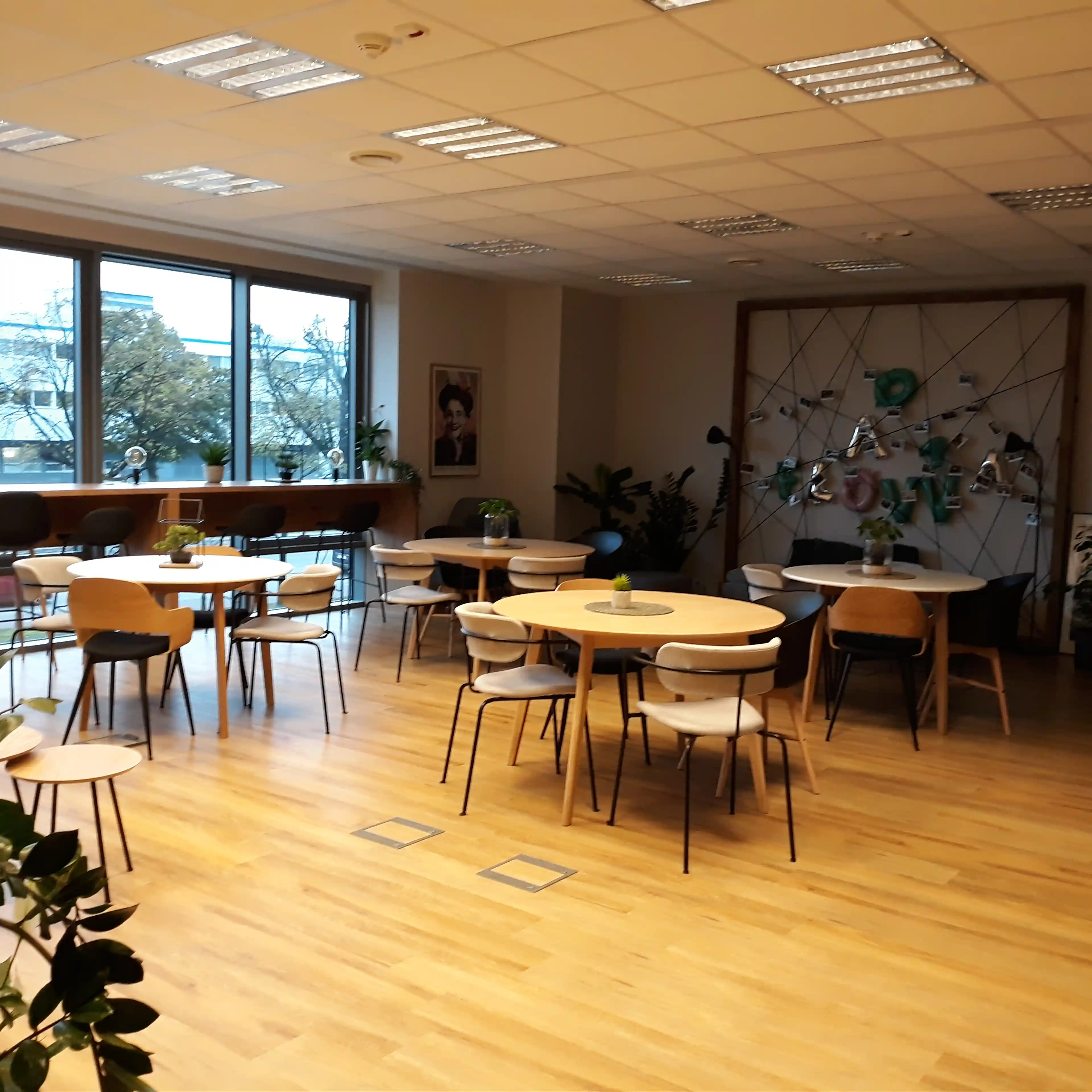 Olivia Business Centre - Olivia Gate - Biura serwisowane, Grunwaldzka 472, Gdansk, Oliwa