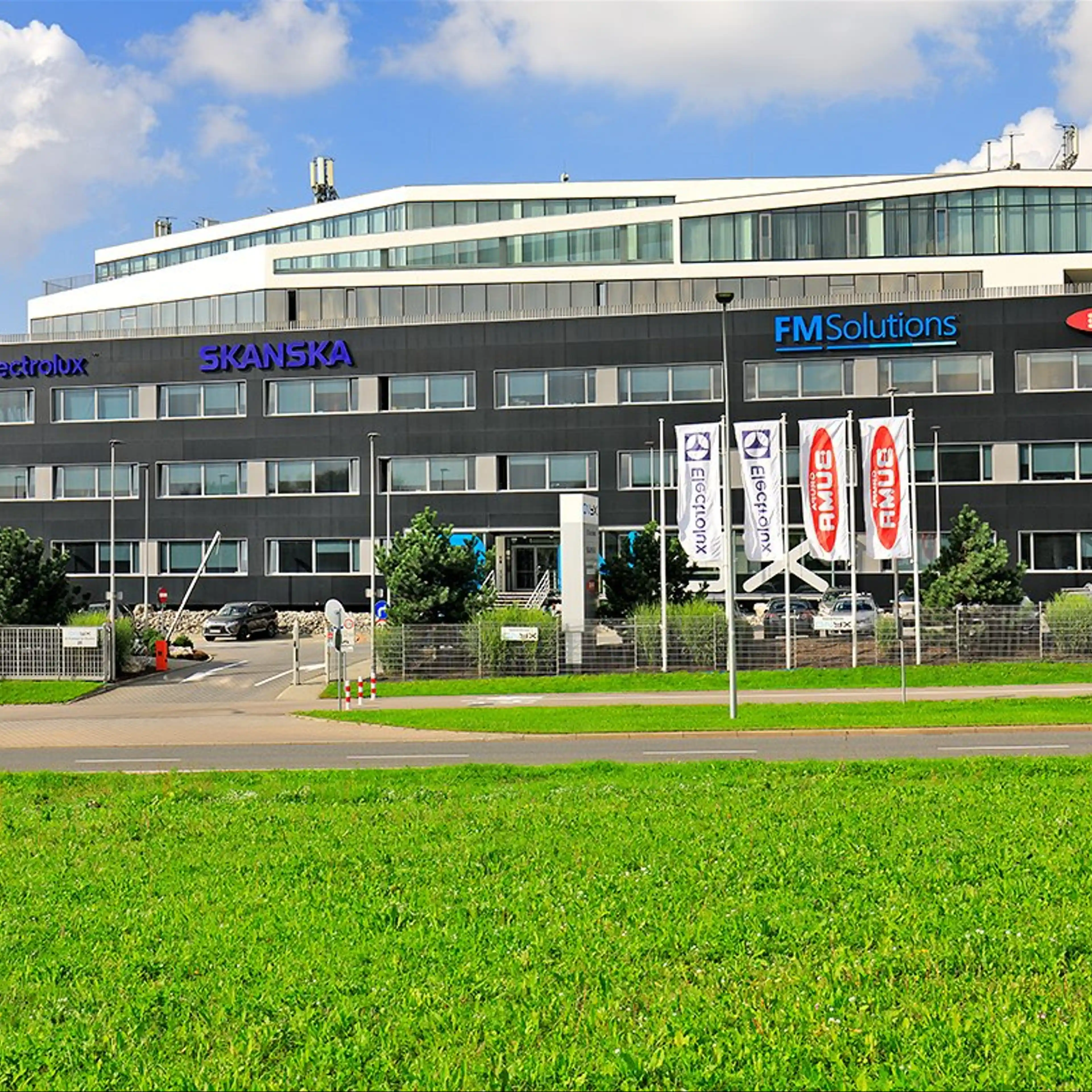 Onyx, Powstańców Śląskich 26, Kraków, Południe