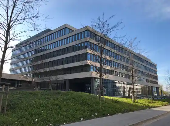 Mostostal zostaje na dłużej w warszawskim Parku Rozwoju