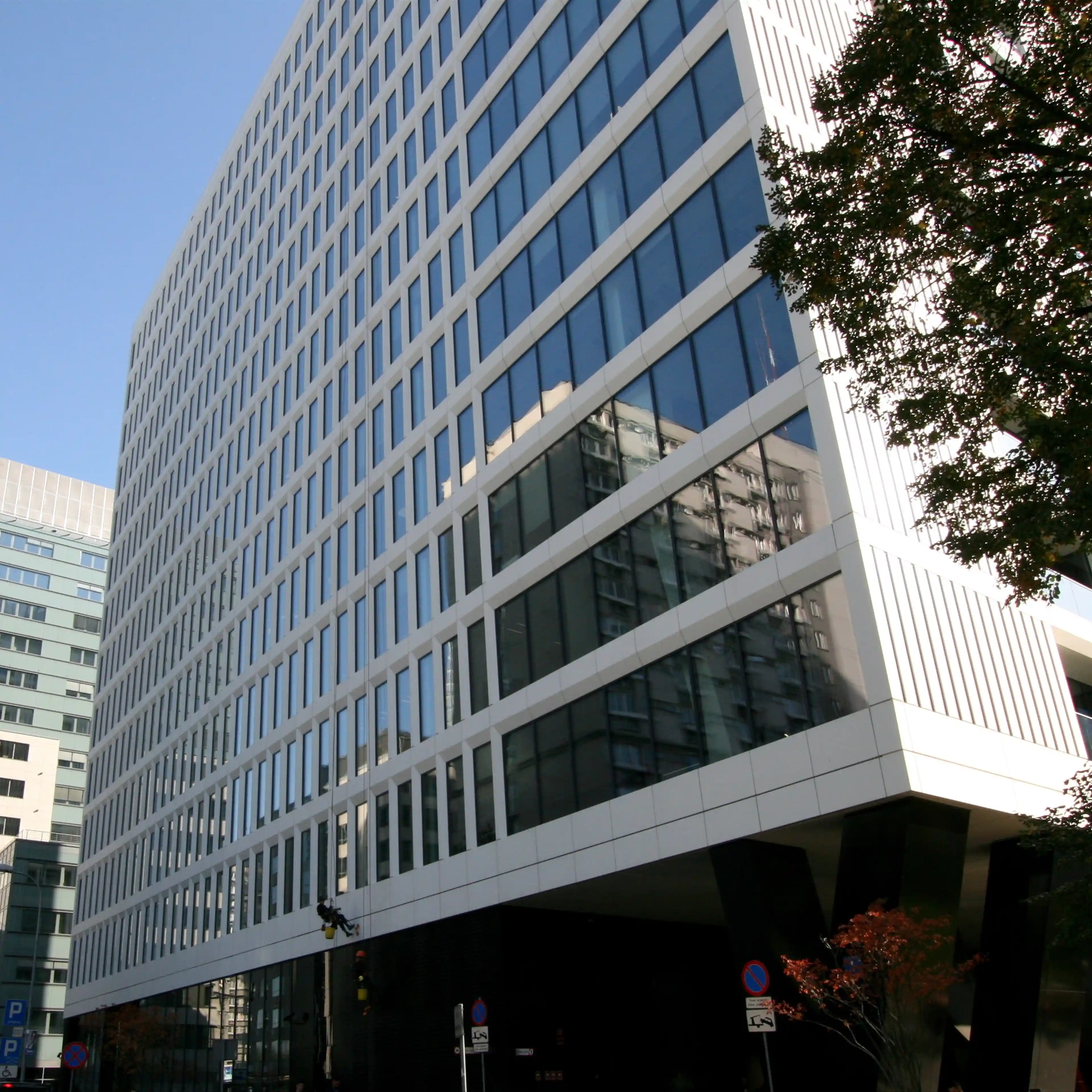 Signum / Atrium 2, Pereca 1, Warsaw, Centrum