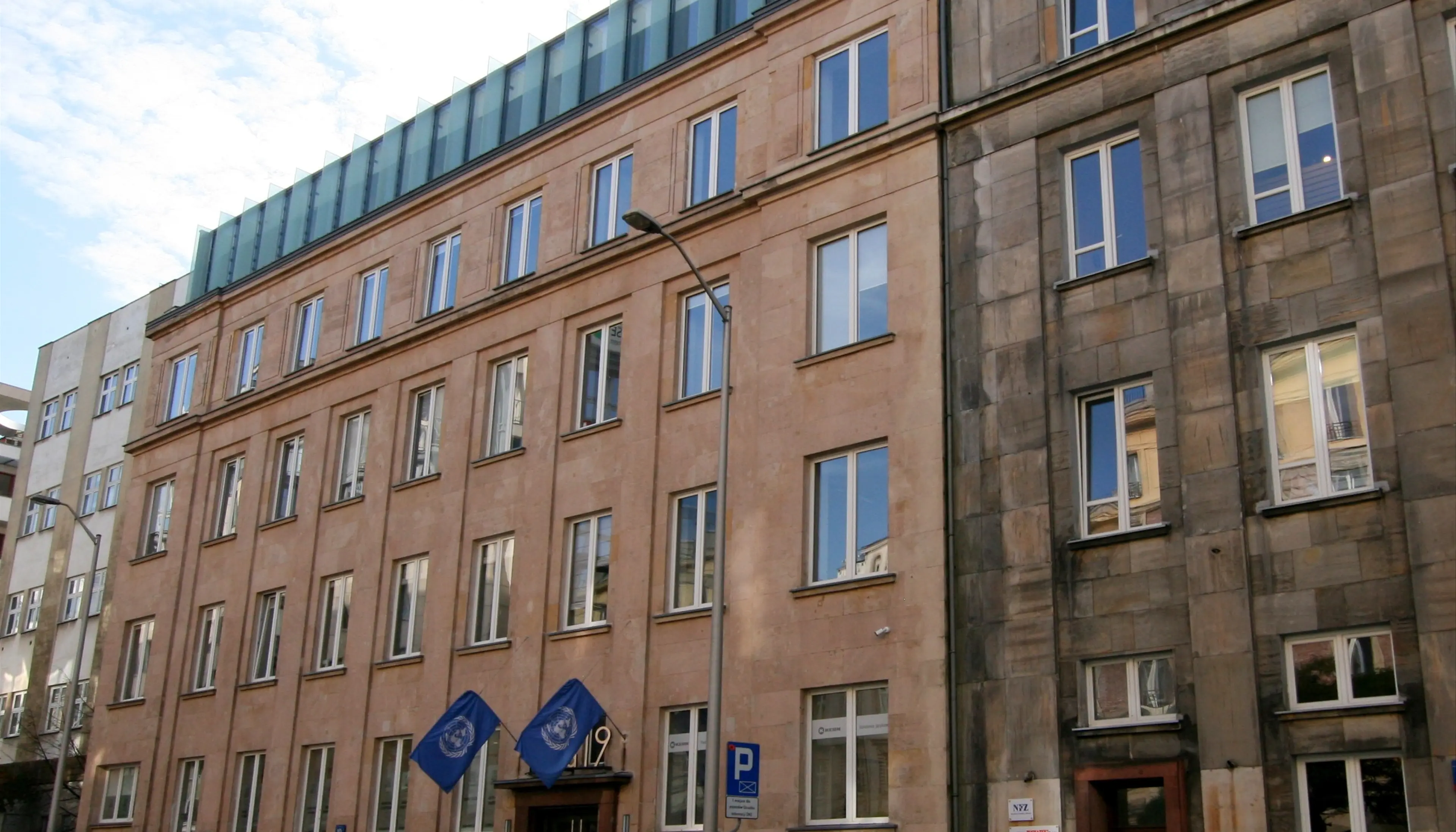 Piękna 19 / Mała Pasta, Piękna 19, Warsaw, Centrum