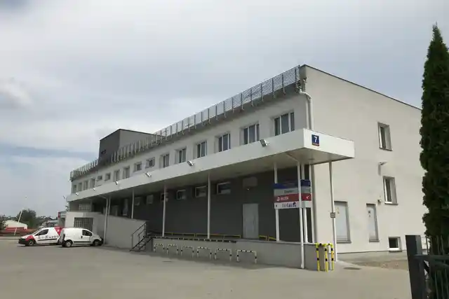 PRIMA STRADA, Połonińska 7, Rzeszów