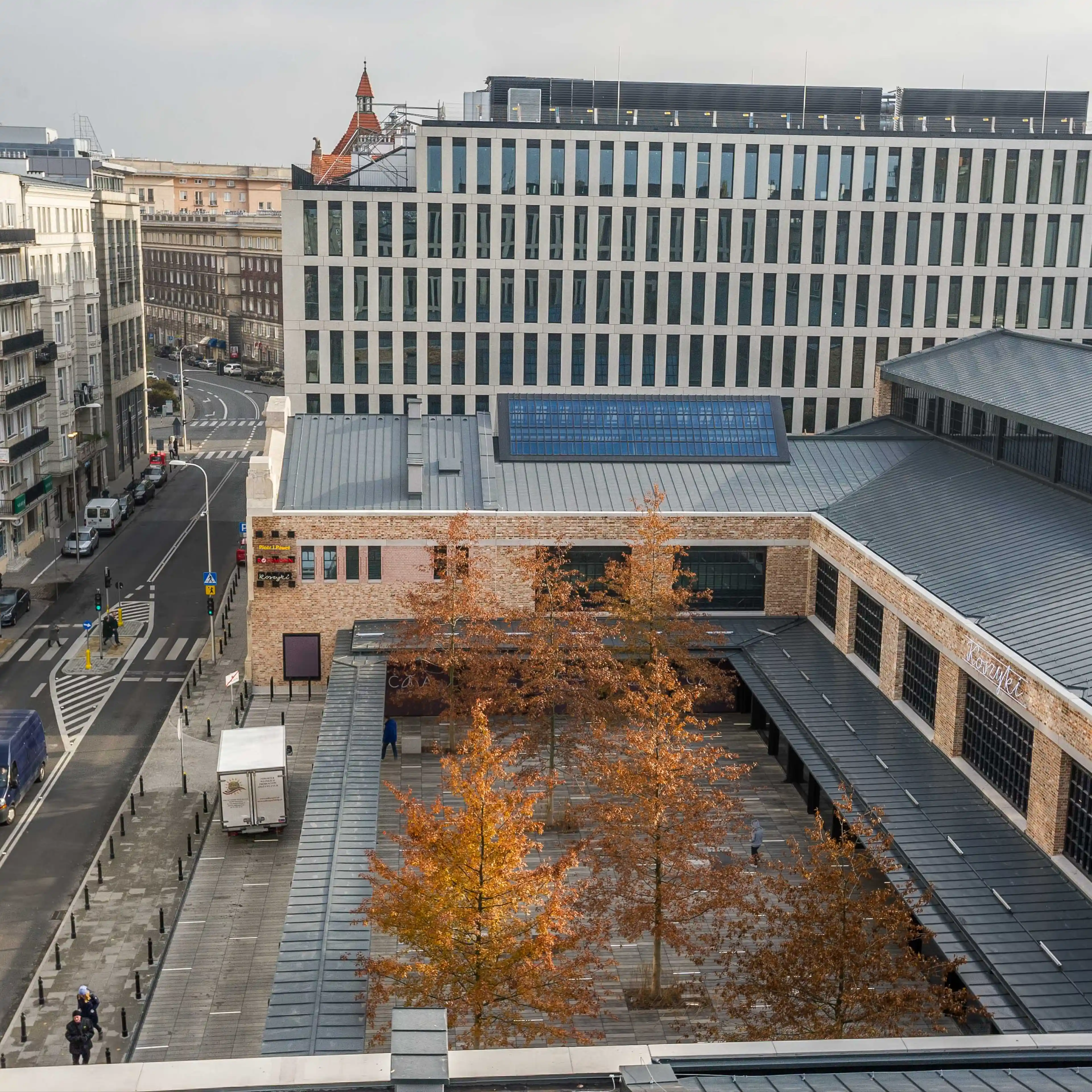 Hala Koszyki budynek K61 (bud. A), Koszykowa 61, Warsaw, Centrum