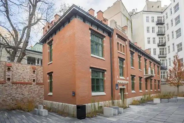 Hala Koszyki budynek K61A, Koszykowa 61a, Warsaw, Centrum