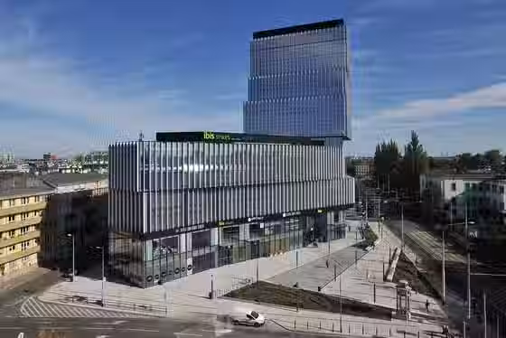 Silver Office Center - Biura serwisowane, Konstytucji 3 Maja 3, Wrocław, Krzyki