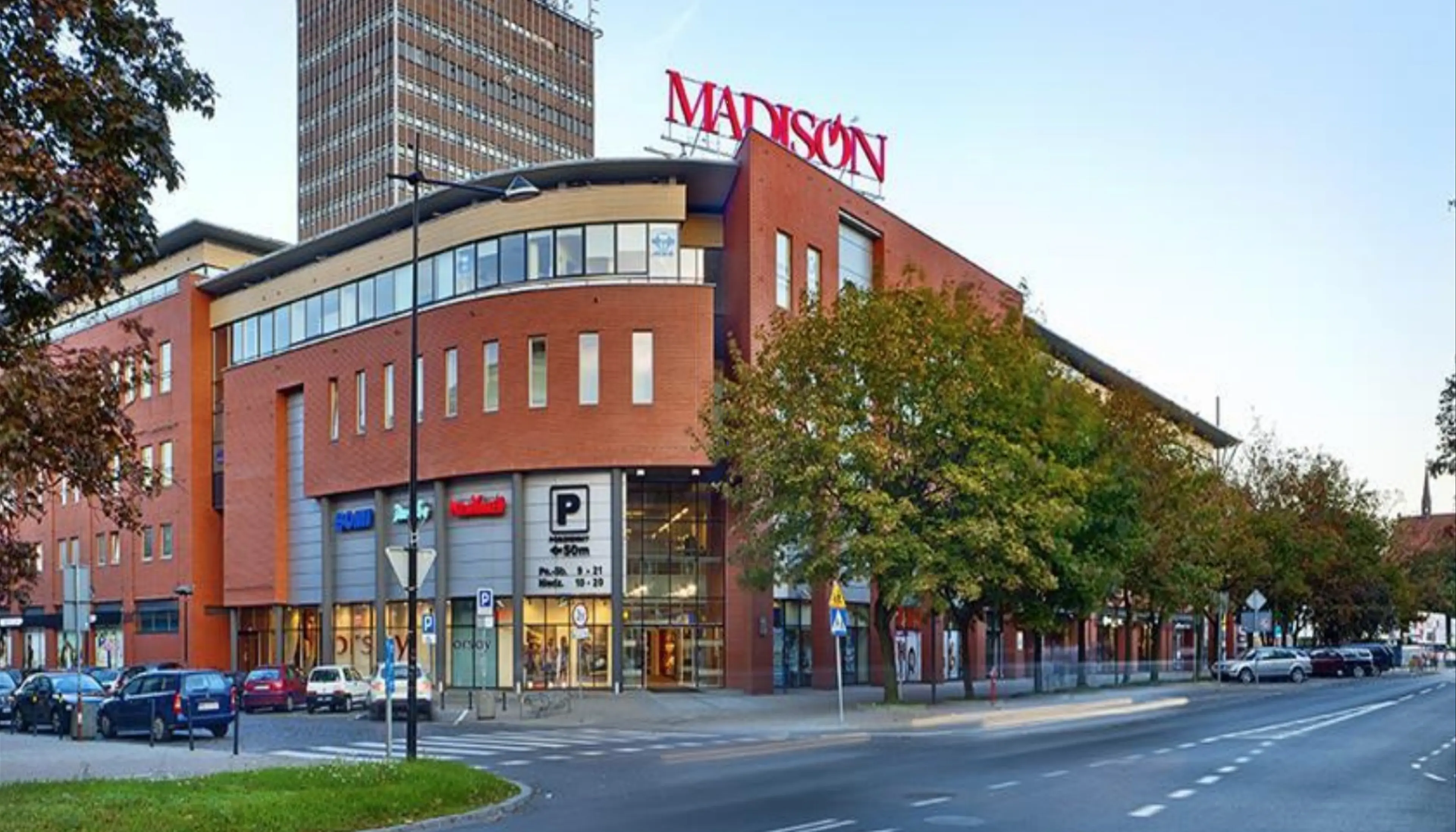 Galeria Handlowa Madison / Centrum Biurowe Heweliusza, Heweliusza 9, Gdansk, Śródmieście