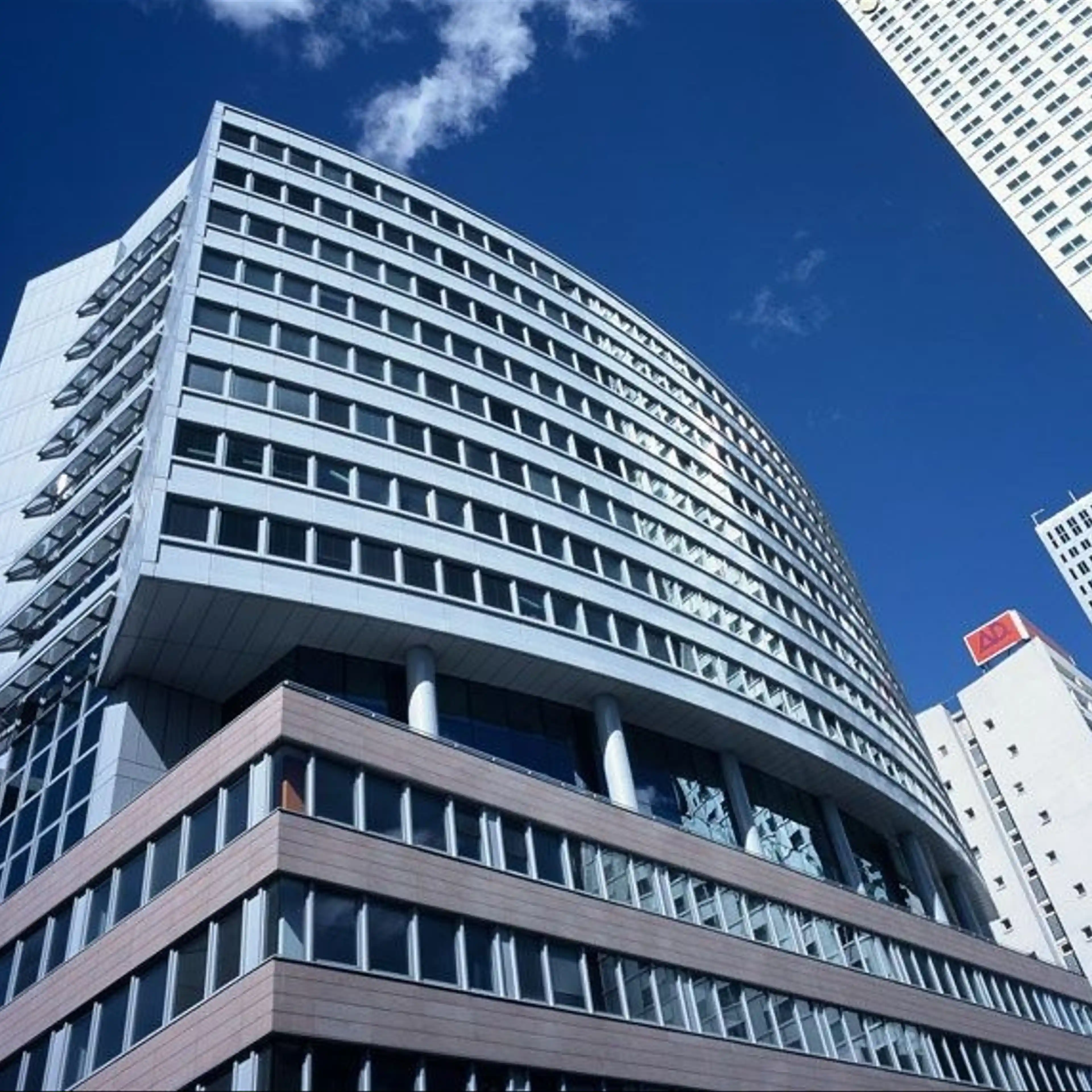 Warsaw Towers, Sienna 39, Warsaw, Centrum