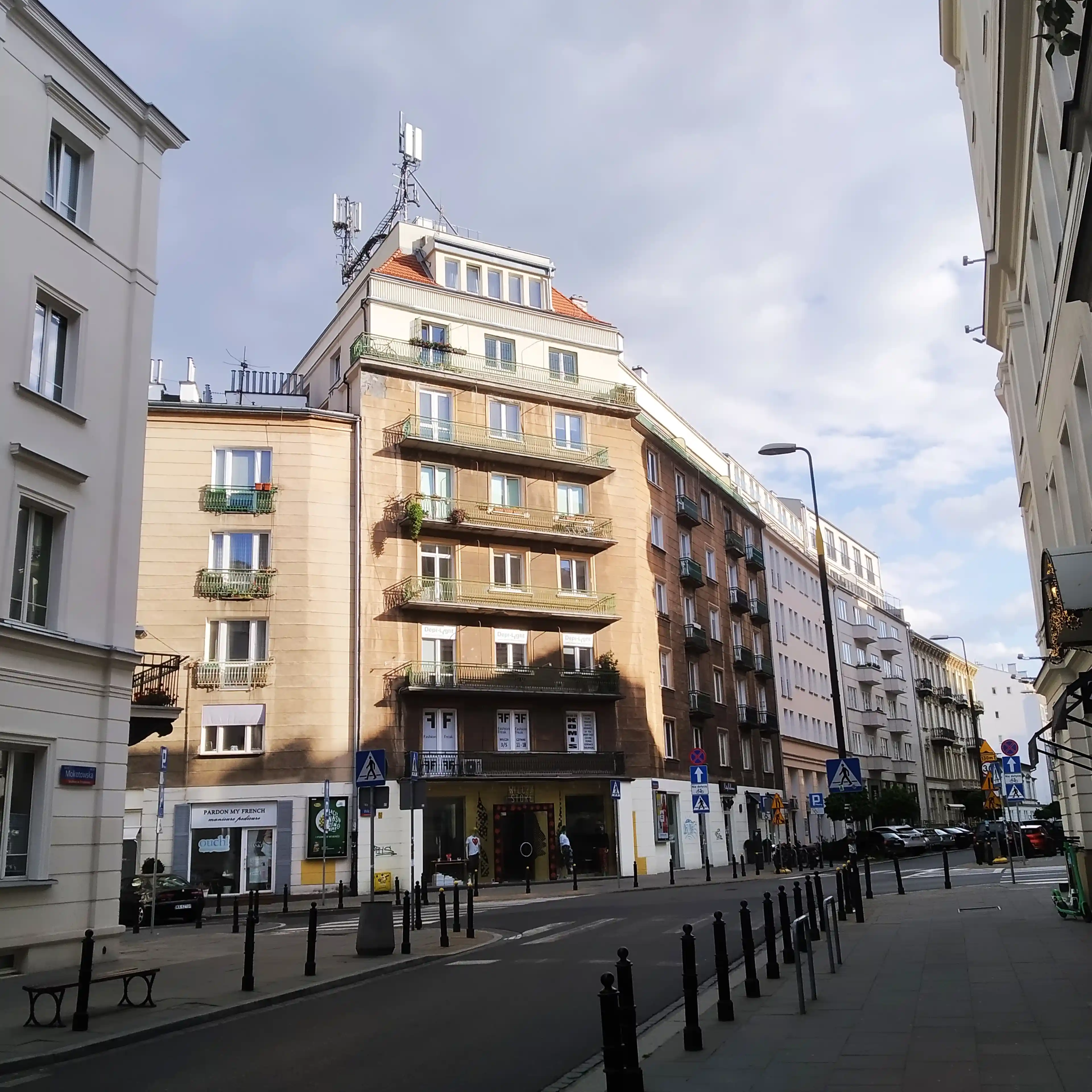 Mokotowska 54, Mokotowska 54, Warszawa, Centrum