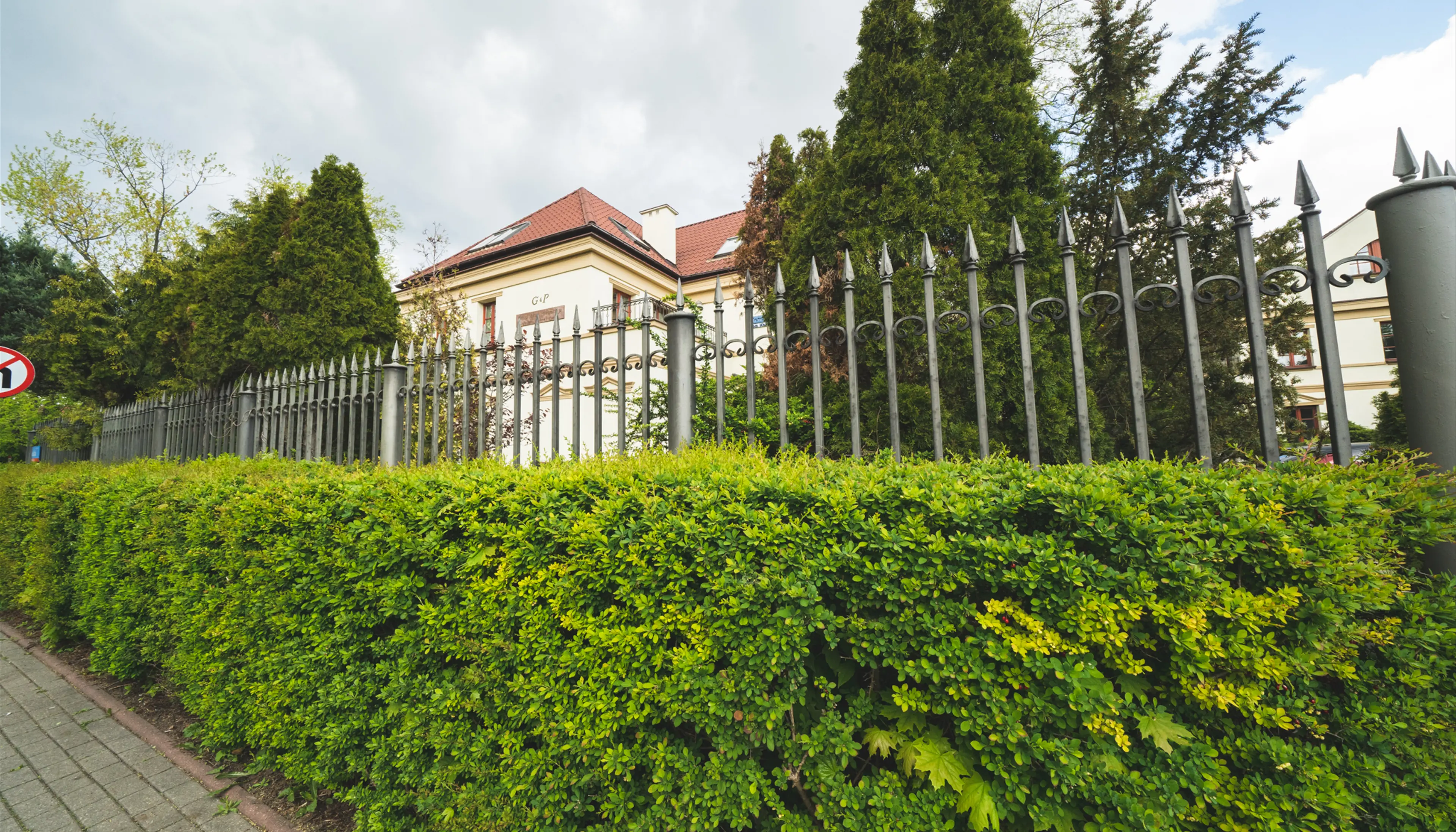 MON PLAISIR, Śmiała 26, Warsaw, Żoliborz
