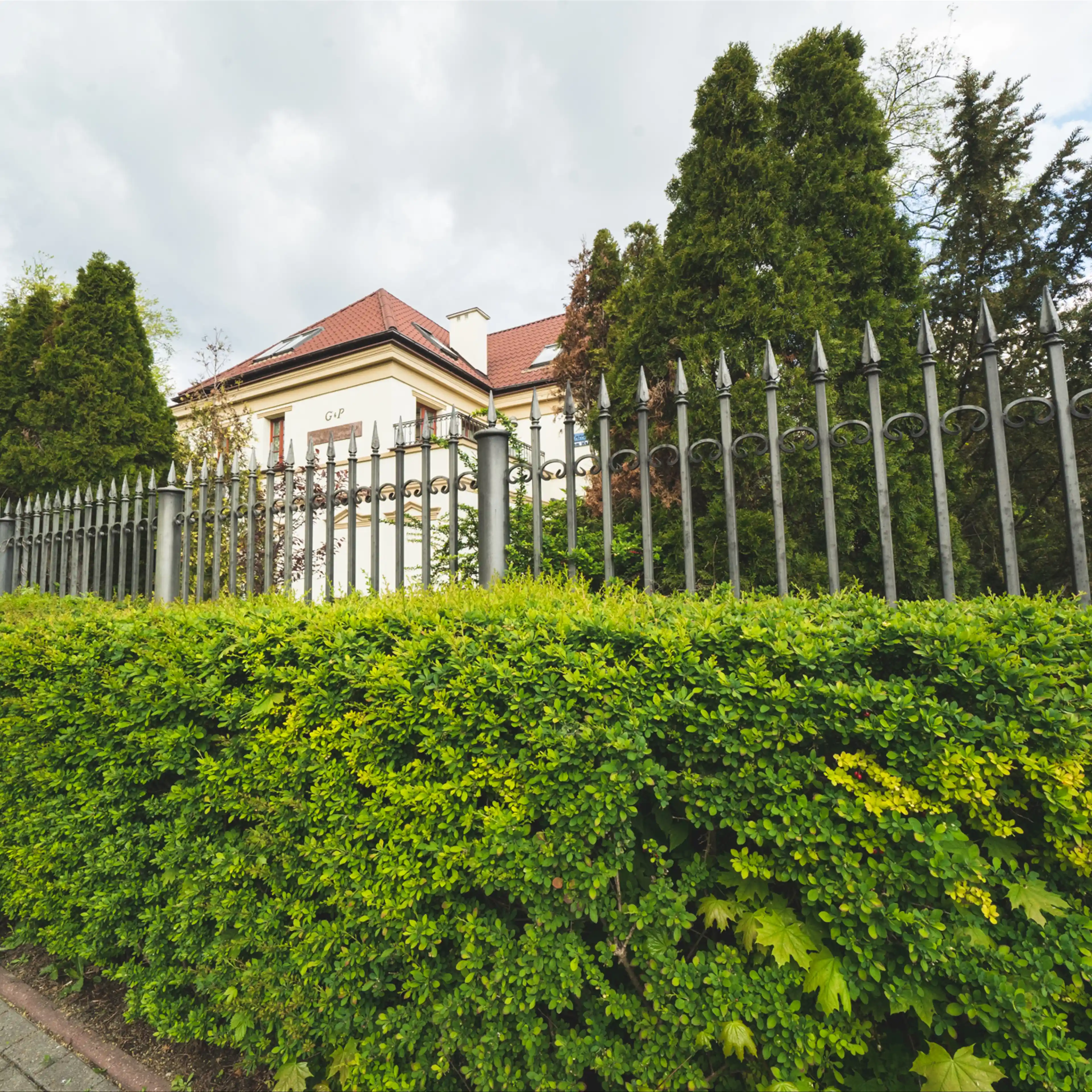 MON PLAISIR, Śmiała 26, Warszawa, Żoliborz