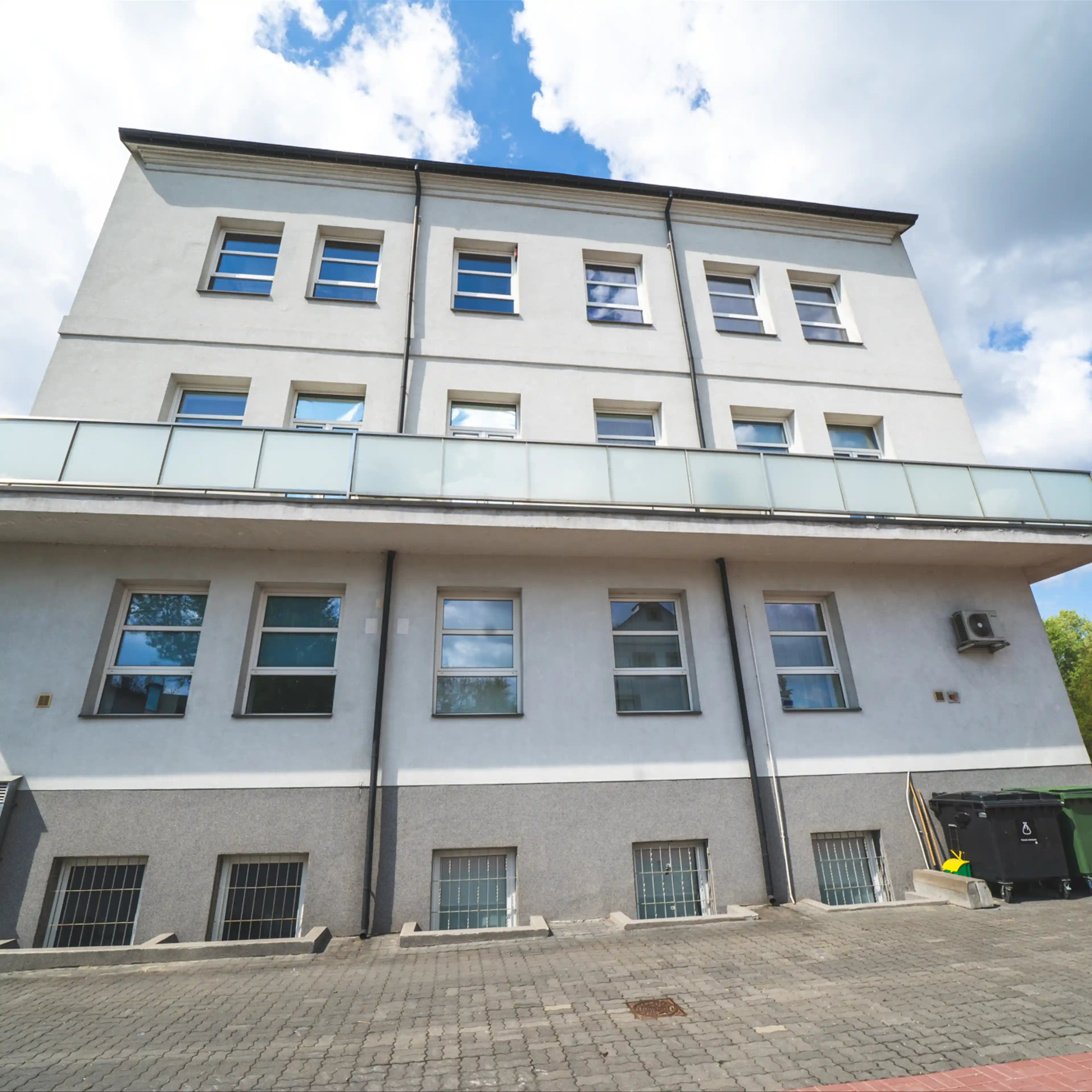 Solaris, Gwiaździsta 71, Warszawa, Żoliborz