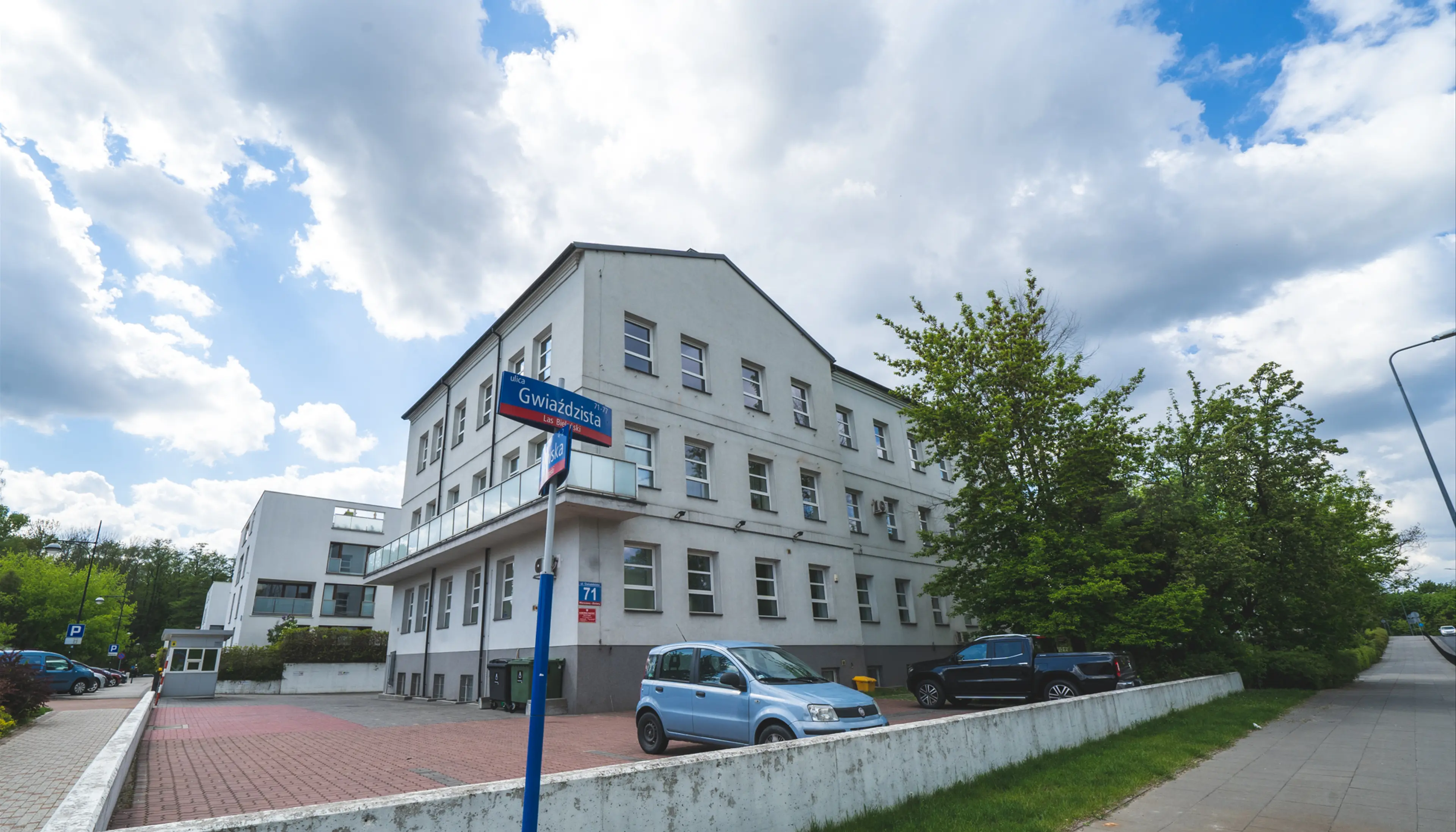 Solaris, Gwiaździsta 71, Warszawa, Żoliborz