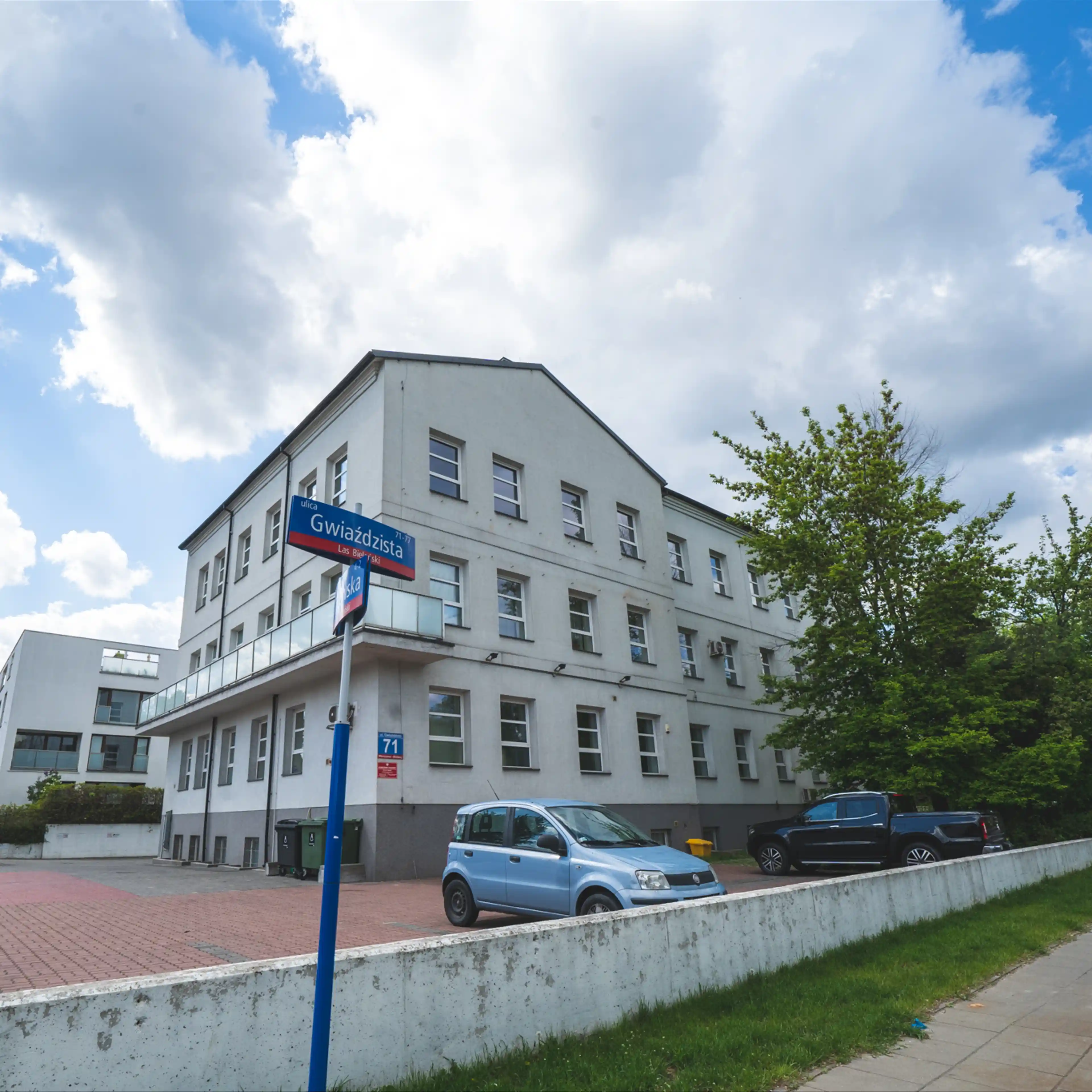 Solaris, Gwiaździsta 71, Warszawa, Żoliborz