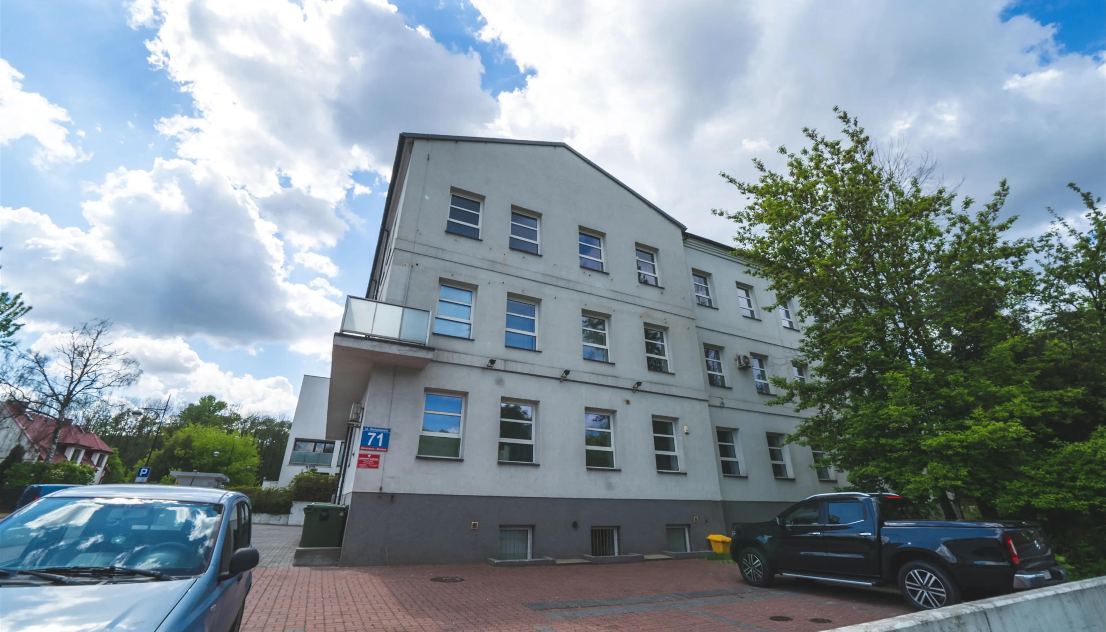 Solaris, Gwiaździsta 71, Warszawa, Żoliborz