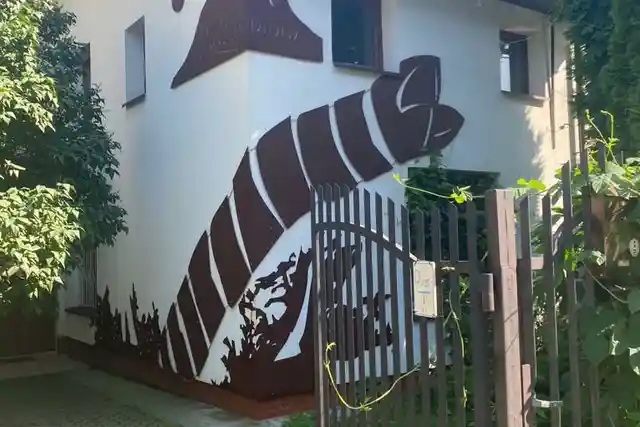 Słowicza 33, Słowicza 33, Warszawa, Ochota i Włochy