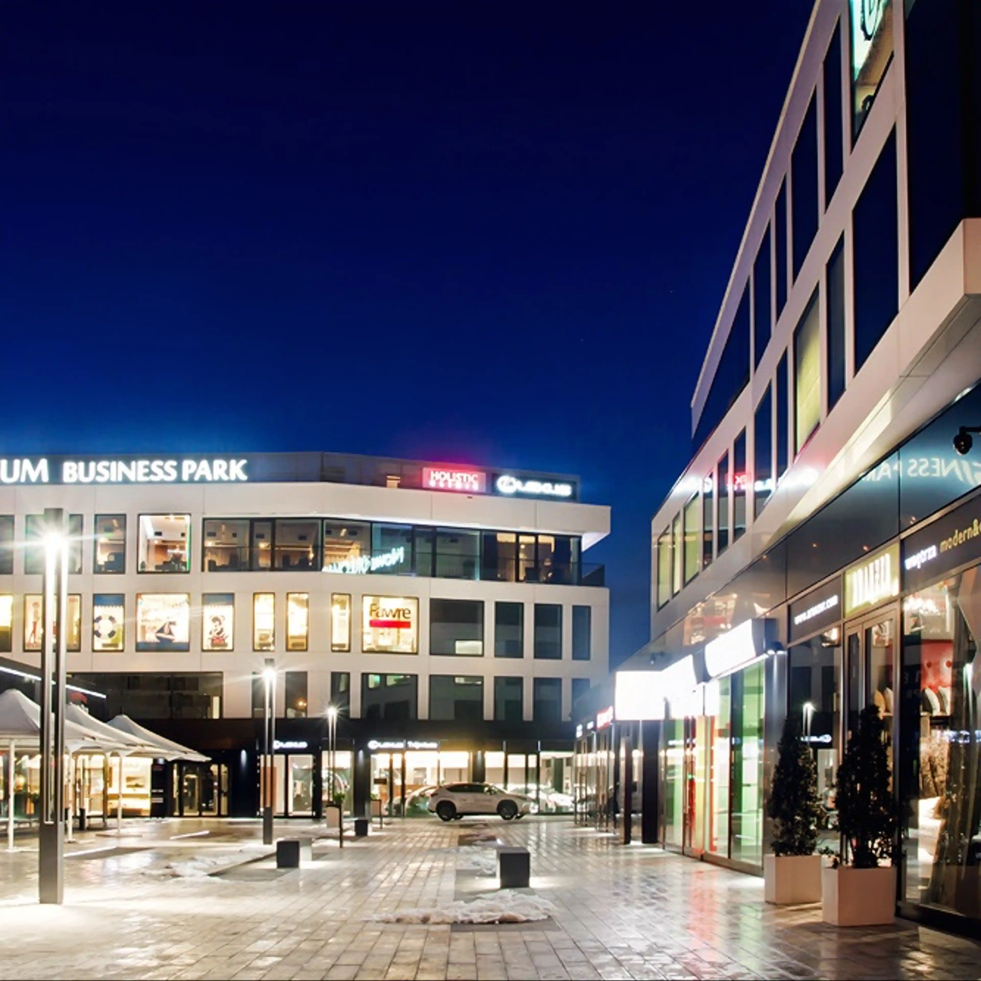 TRITUM BUSINESS PARK, Aleja Zwycięstwa 241, Gdynia, Orłowo