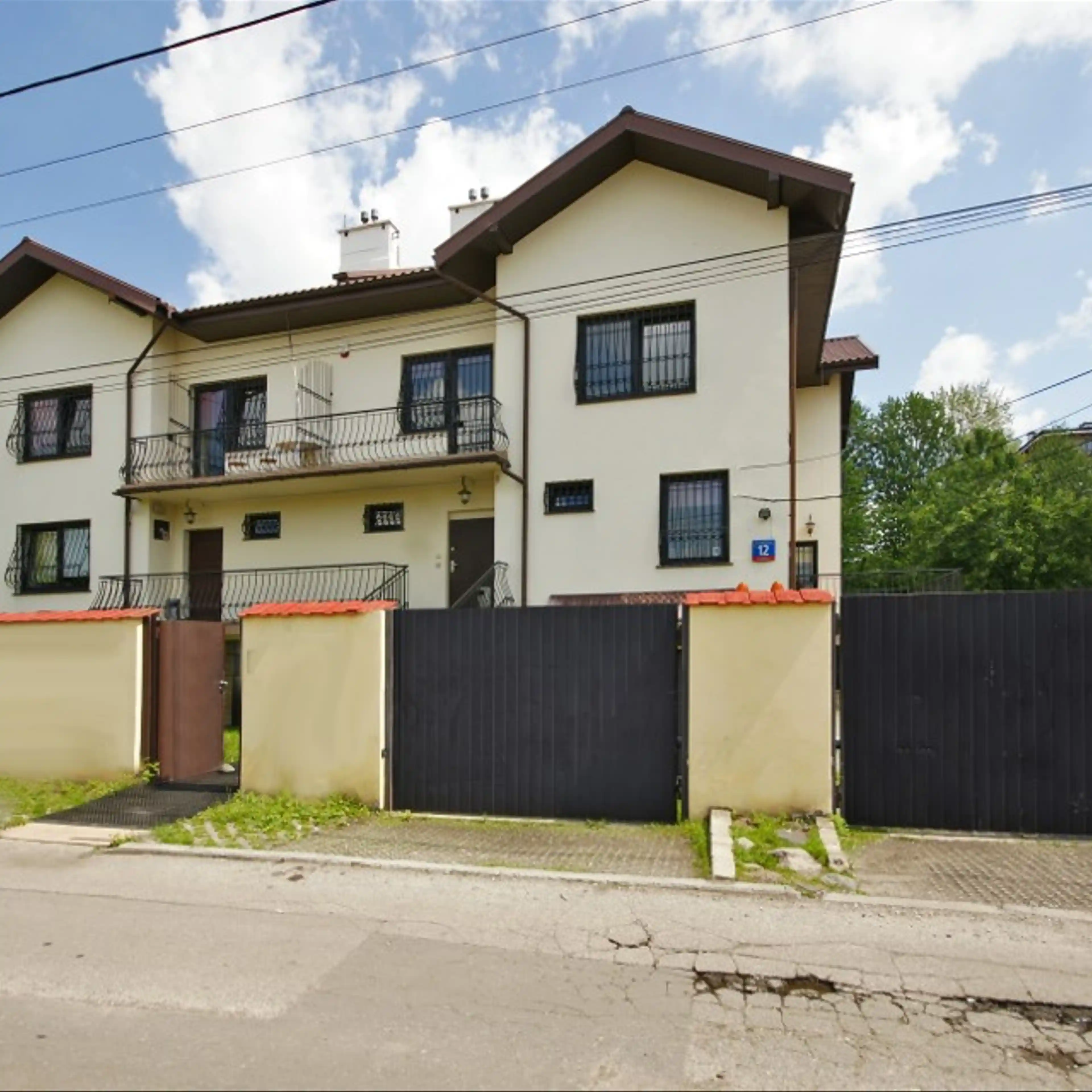 Usypiskowa 12, Usypiskowa 12, Warszawa, Ochota i Włochy