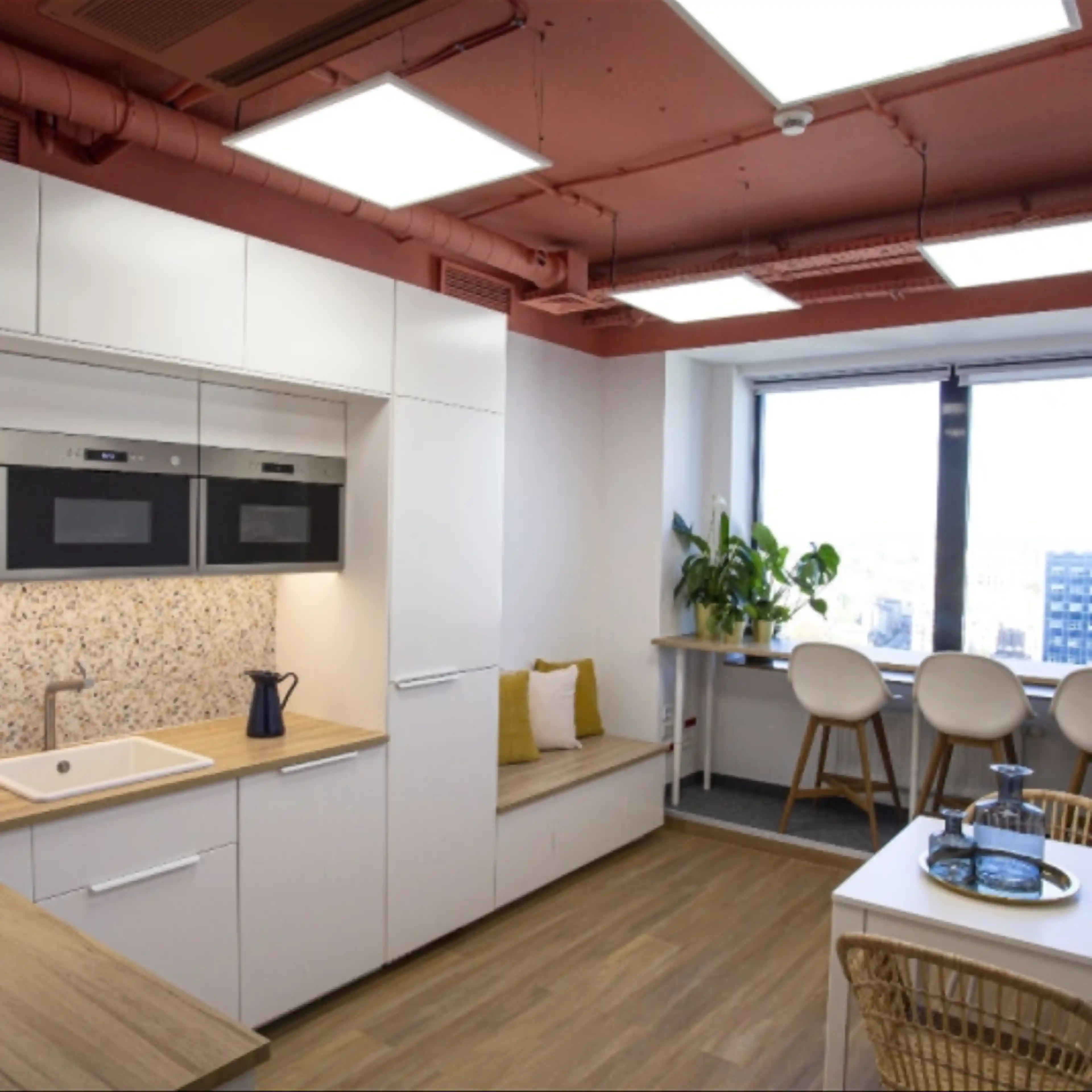 Red Tower - Biura serwisowane, Piotrkowska 148/150, Łódź, Śródmieście