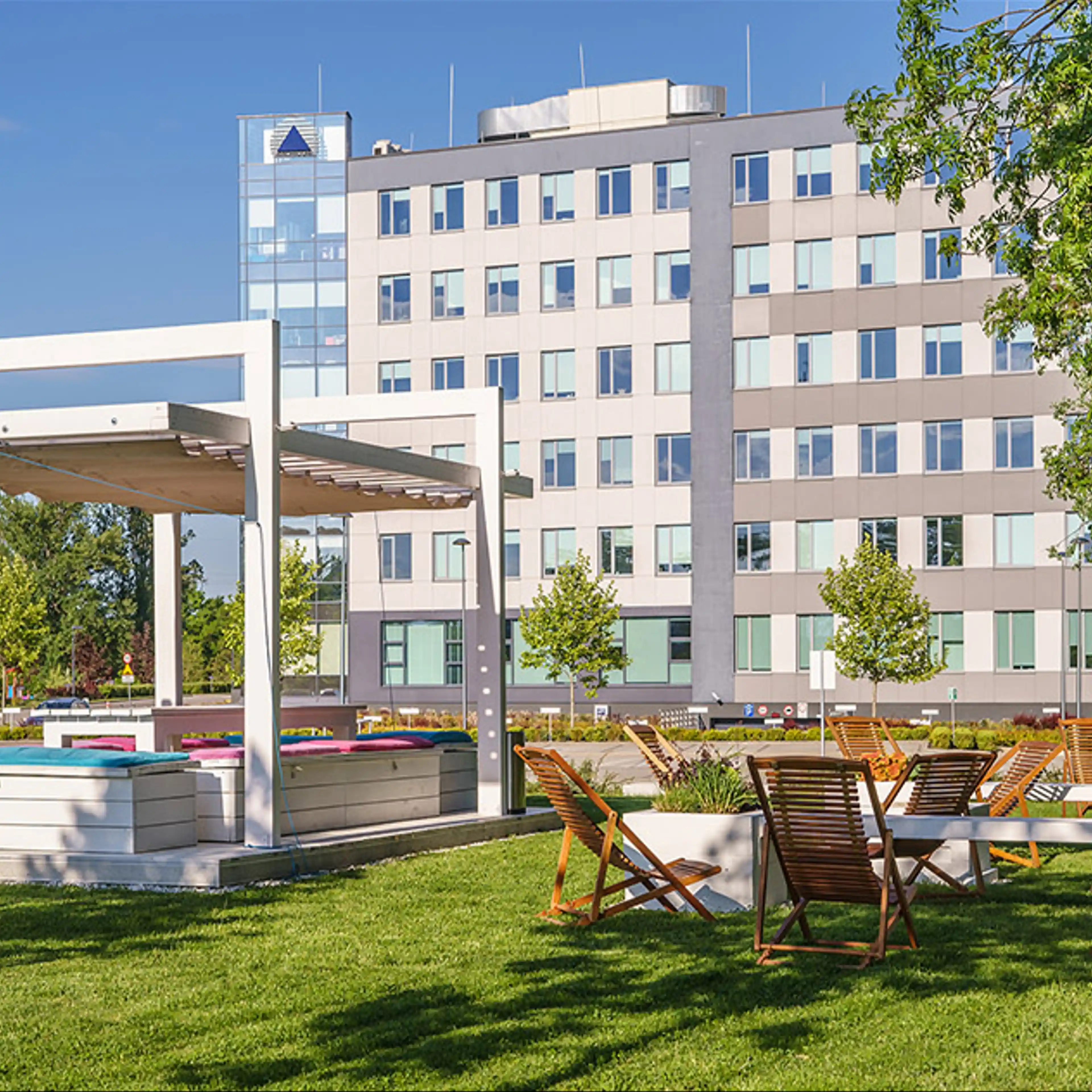 West Forum A / West House 1A, Strzegomska 140 A, Wrocław, Fabryczna