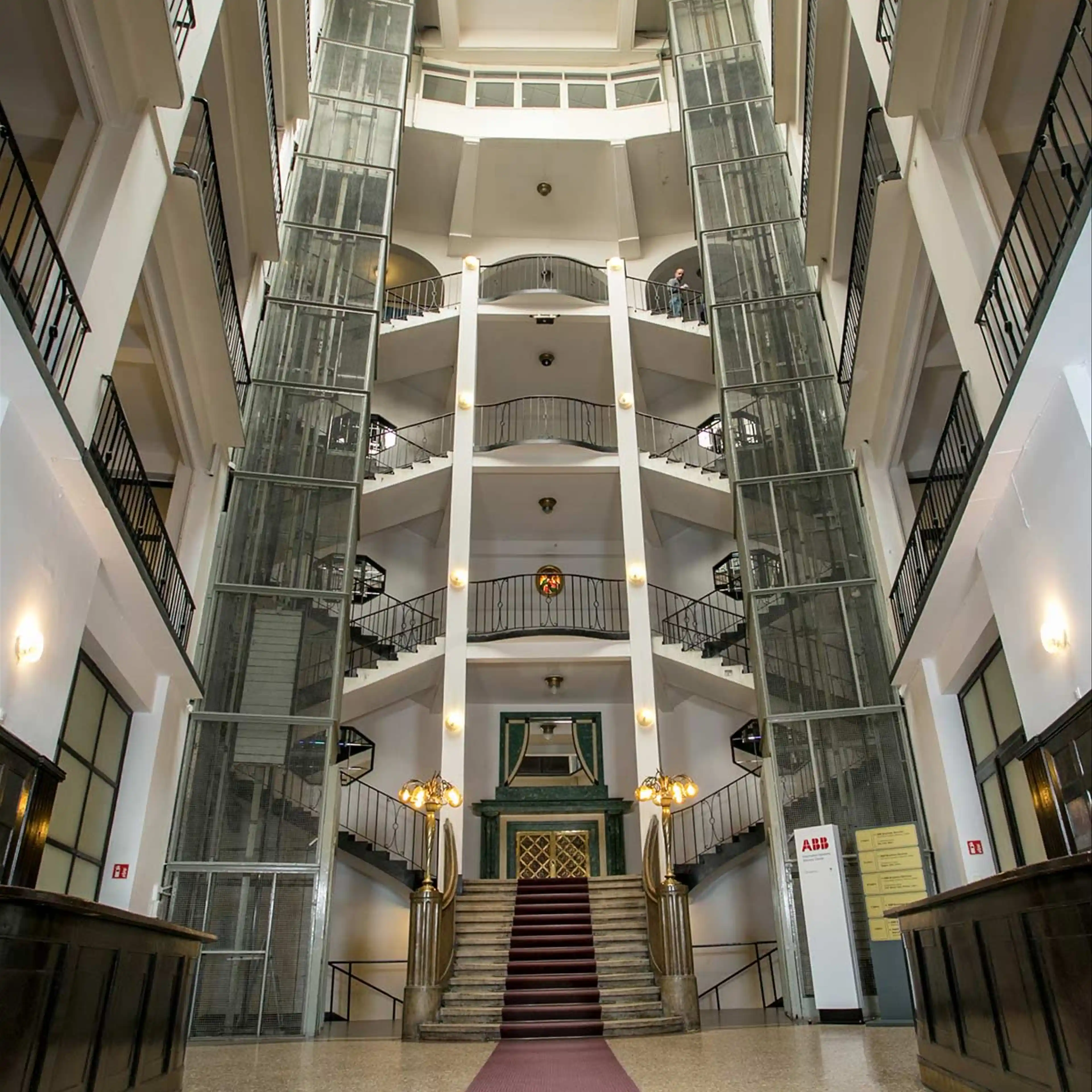 Pałac Prasy / Krążownik Wielopole, Wielopole 1, Kraków, Śródmieście