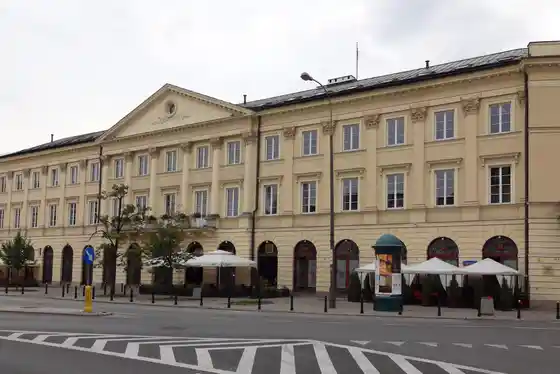 Wierzbowa 9/11, Wierzbowa / Senatorska 9/11, Warszawa, Centrum