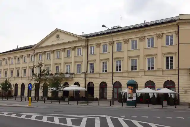 Wierzbowa 9/11, Wierzbowa / Senatorska 9/11, Warszawa, Centrum