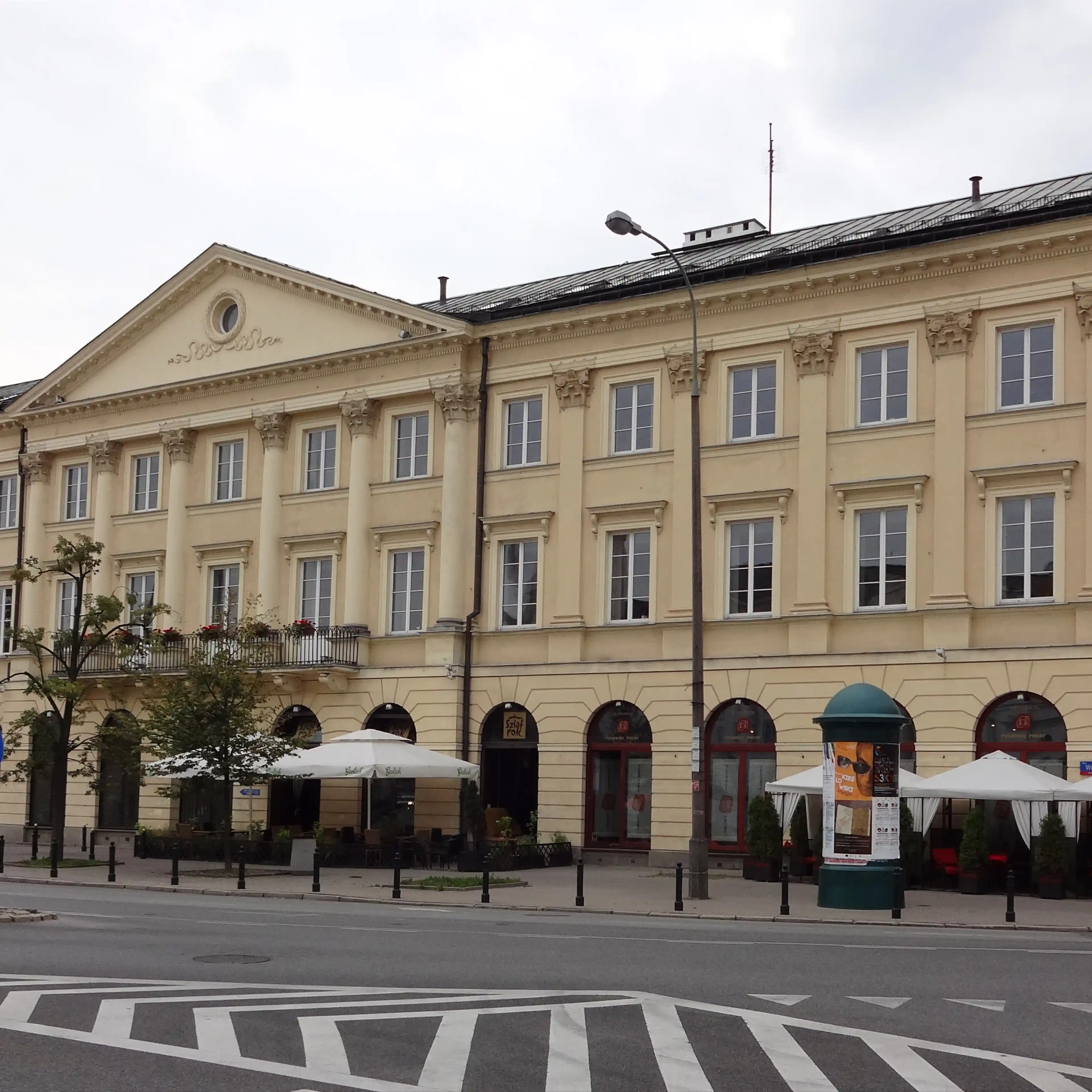 Wierzbowa 9/11, Wierzbowa / Senatorska 9/11, Warszawa, Centrum