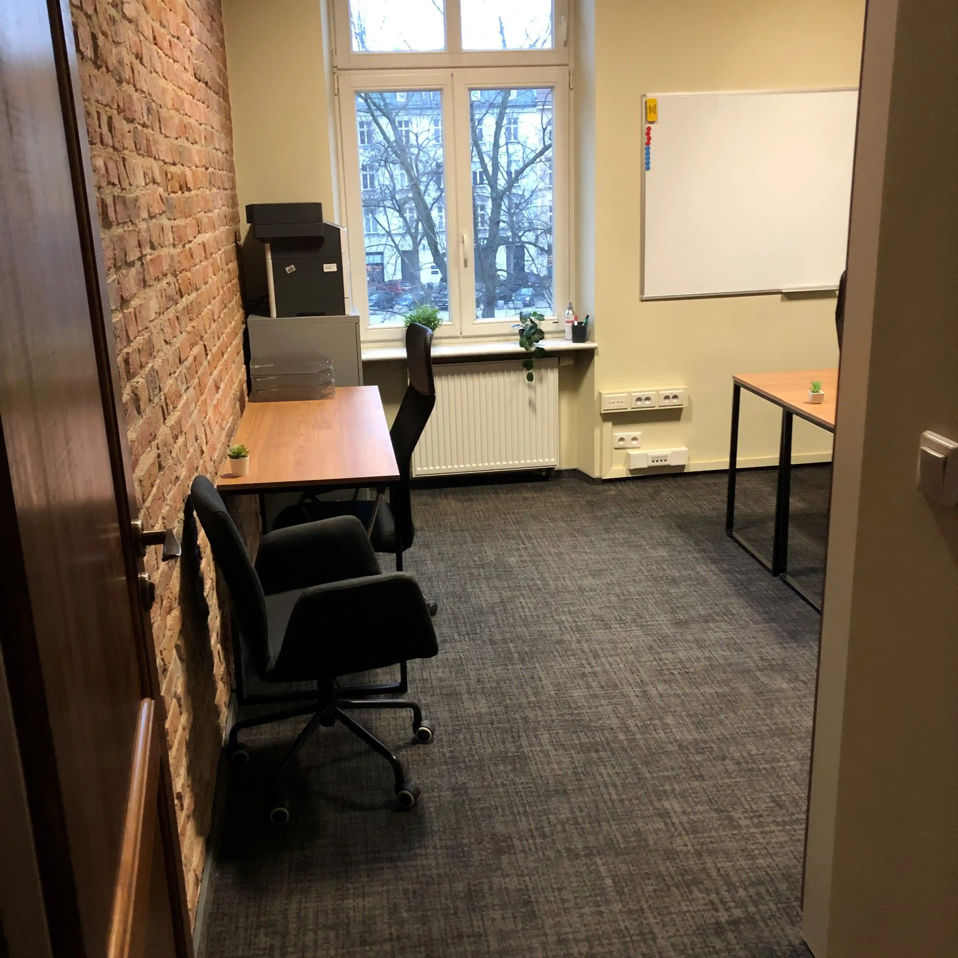 WOLNICA - Biura serwisowane, Plac Wolnica 13/19, Krakow, Północny Zachód