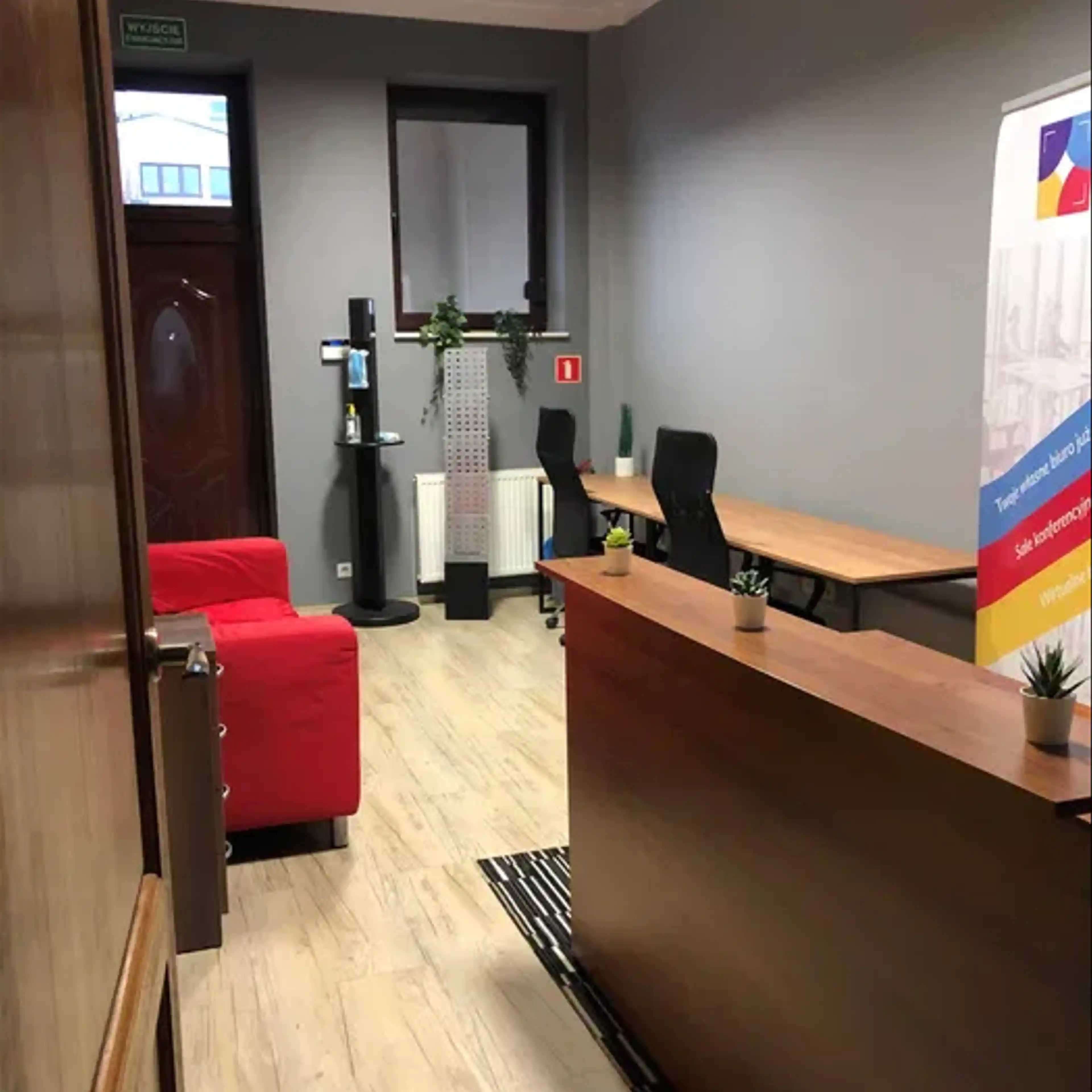 WOLNICA - Biura serwisowane, Plac Wolnica 13/19, Krakow, Północny Zachód