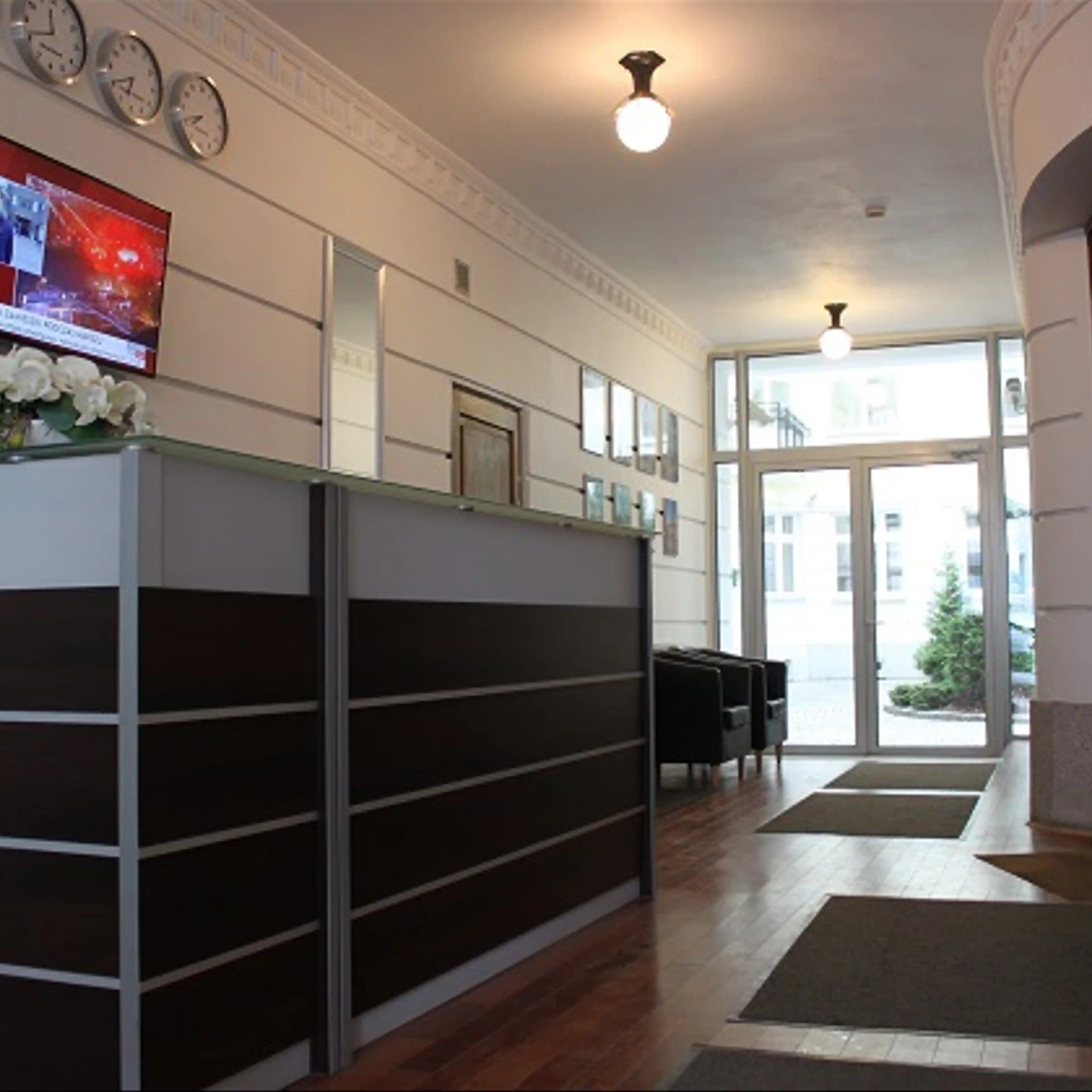 Wspólna 35, Wspólna 35, Warszawa, Centrum