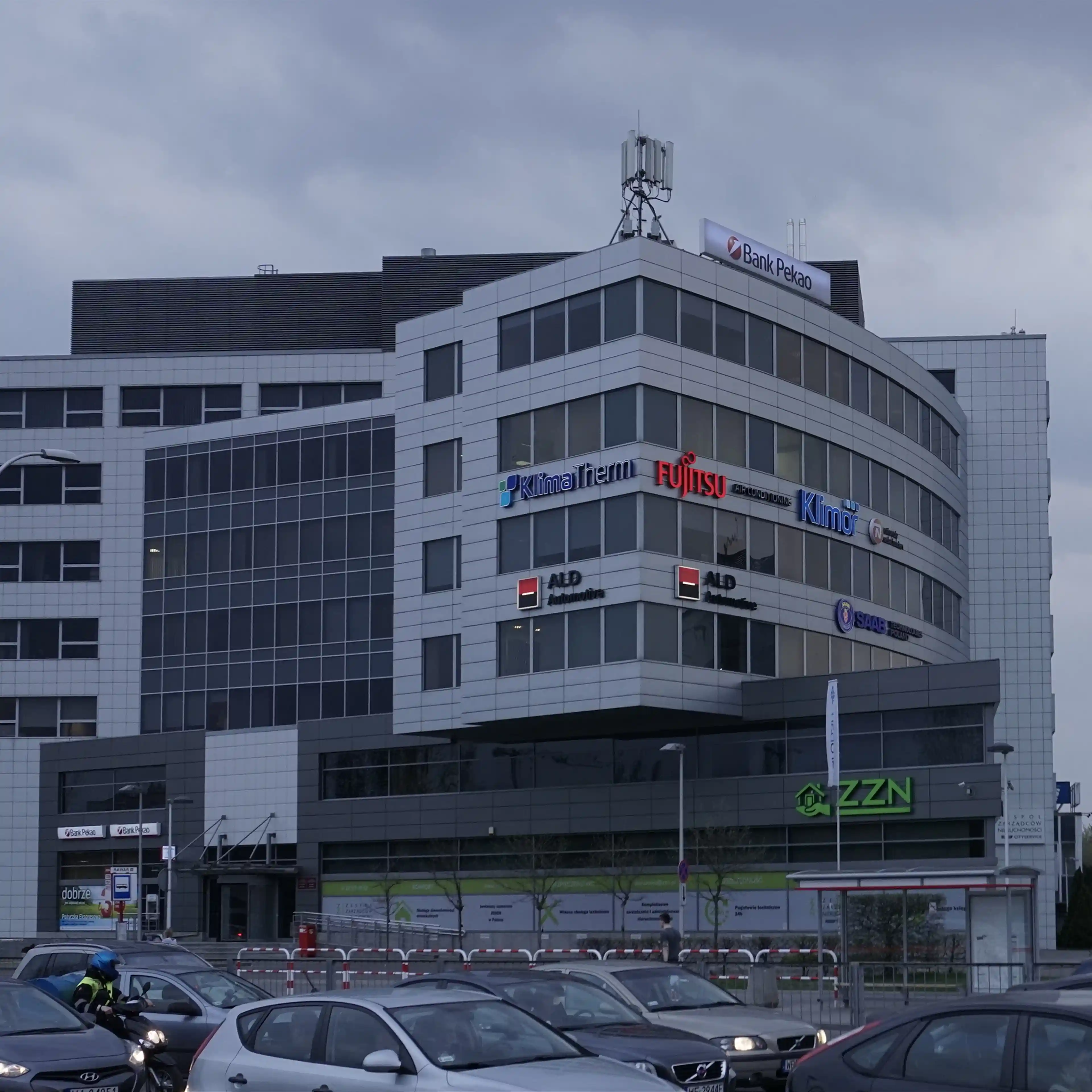 Centrum Biurowe Ostrobramska 101A, Ostrobramska 101 A, Warsaw, Praga