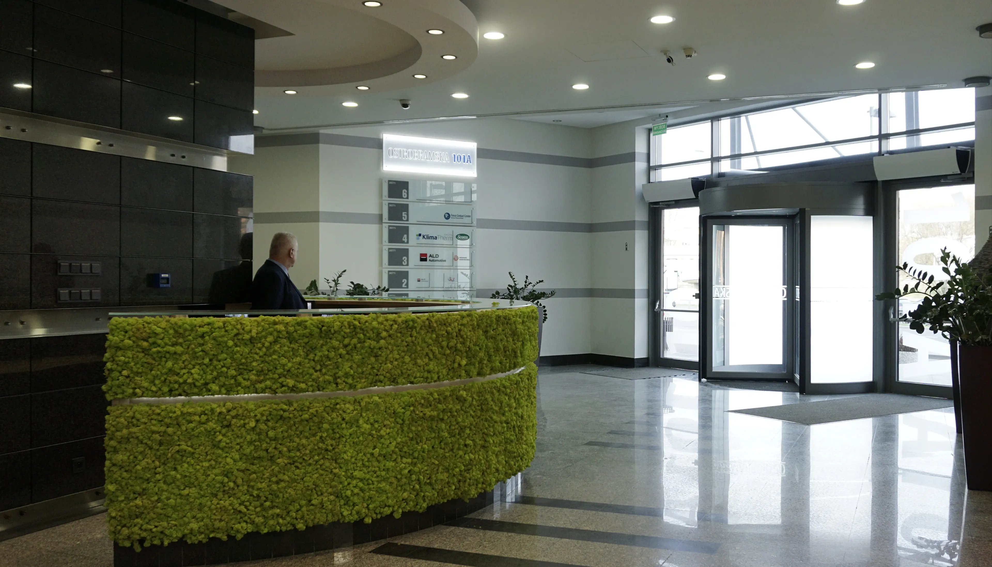 Centrum Biurowe Ostrobramska 101A, Ostrobramska 101 A, Warszawa, Praga