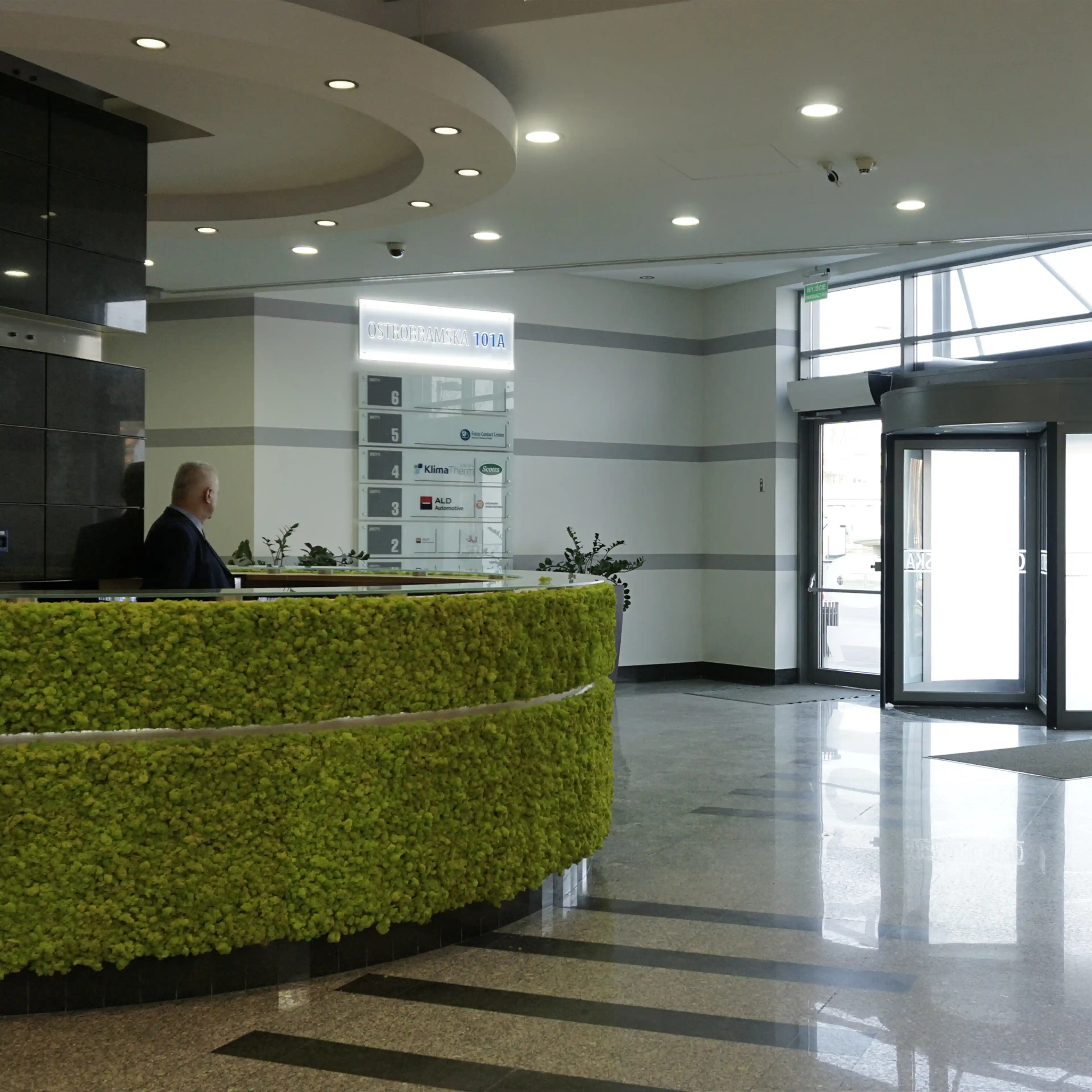 Centrum Biurowe Ostrobramska 101A, Ostrobramska 101 A, Warsaw, Praga