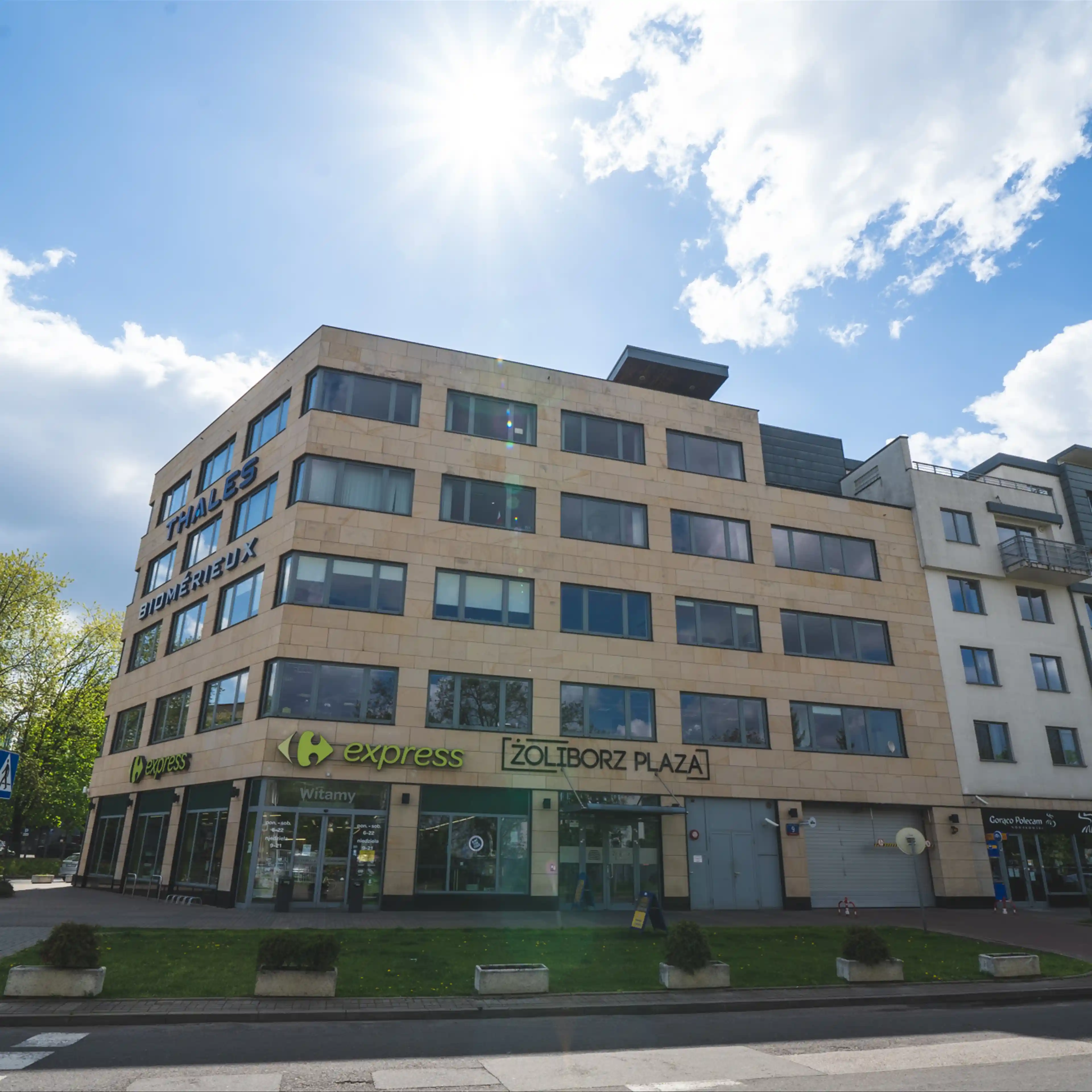 Żoliborz Plaza, Gen. Zajączka 9, Warsaw, Żoliborz