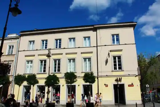 Nowy Świat 32 / Foksal 18, Nowy Świat 32, Warsaw, Centrum