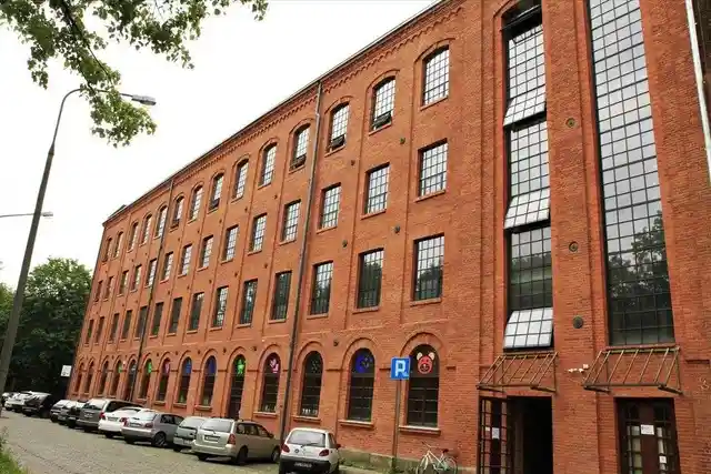 Plac Zwycięstwa 2, Zwycięstwa 2, Łódź, Widzew