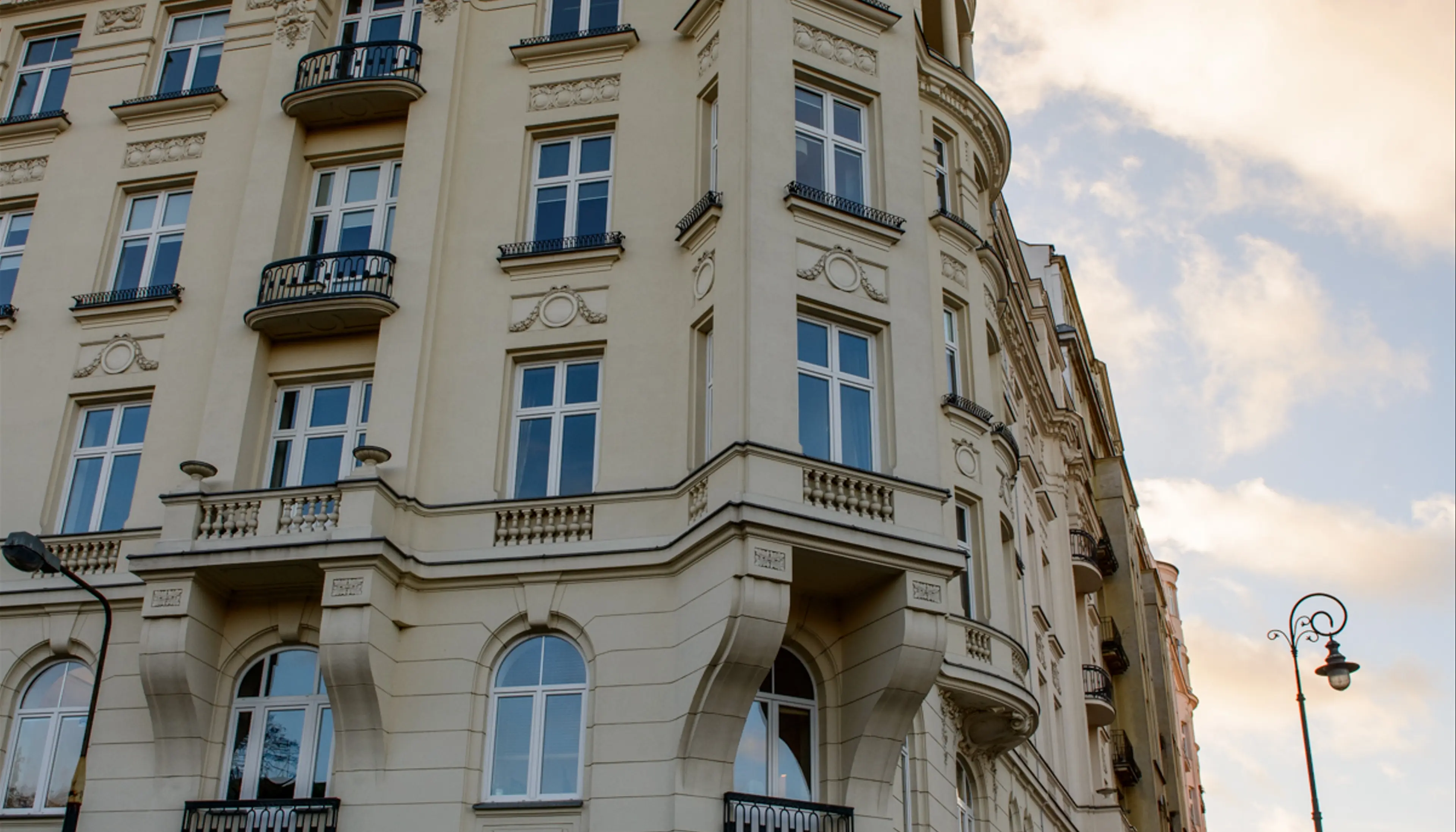 Flory 9, Flory 9, Warszawa, Centrum