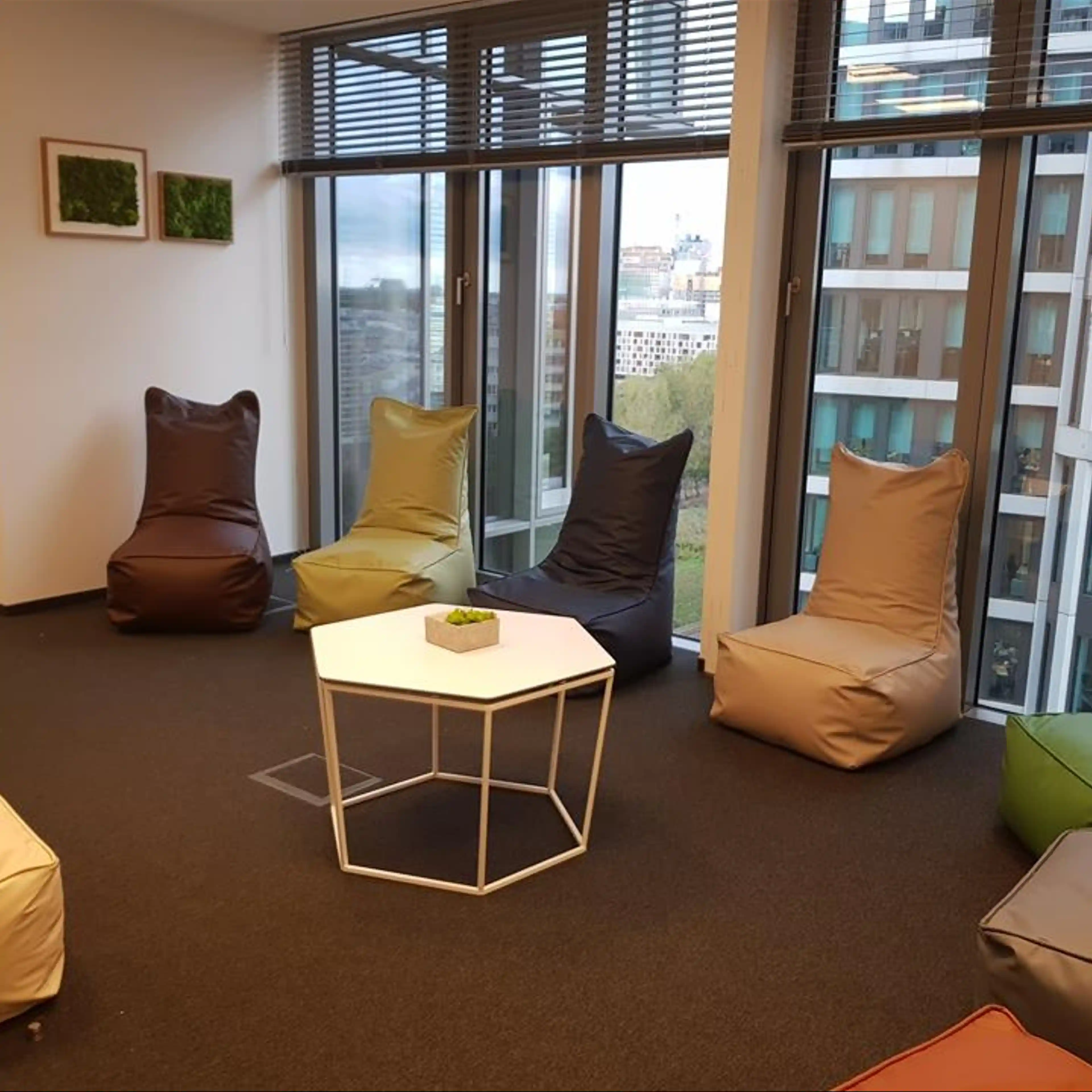 Equator IV (Cirrus) - Biura serwisowane, Al. Jerozolimskie 100, Warszawa, Ochota i Włochy