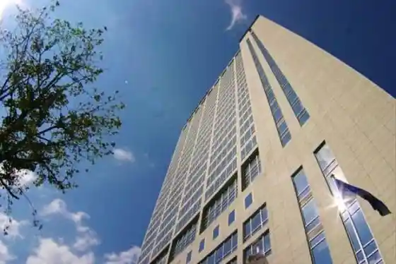 Altus, Uniwersytecka 13, Katowice, Śródmieście