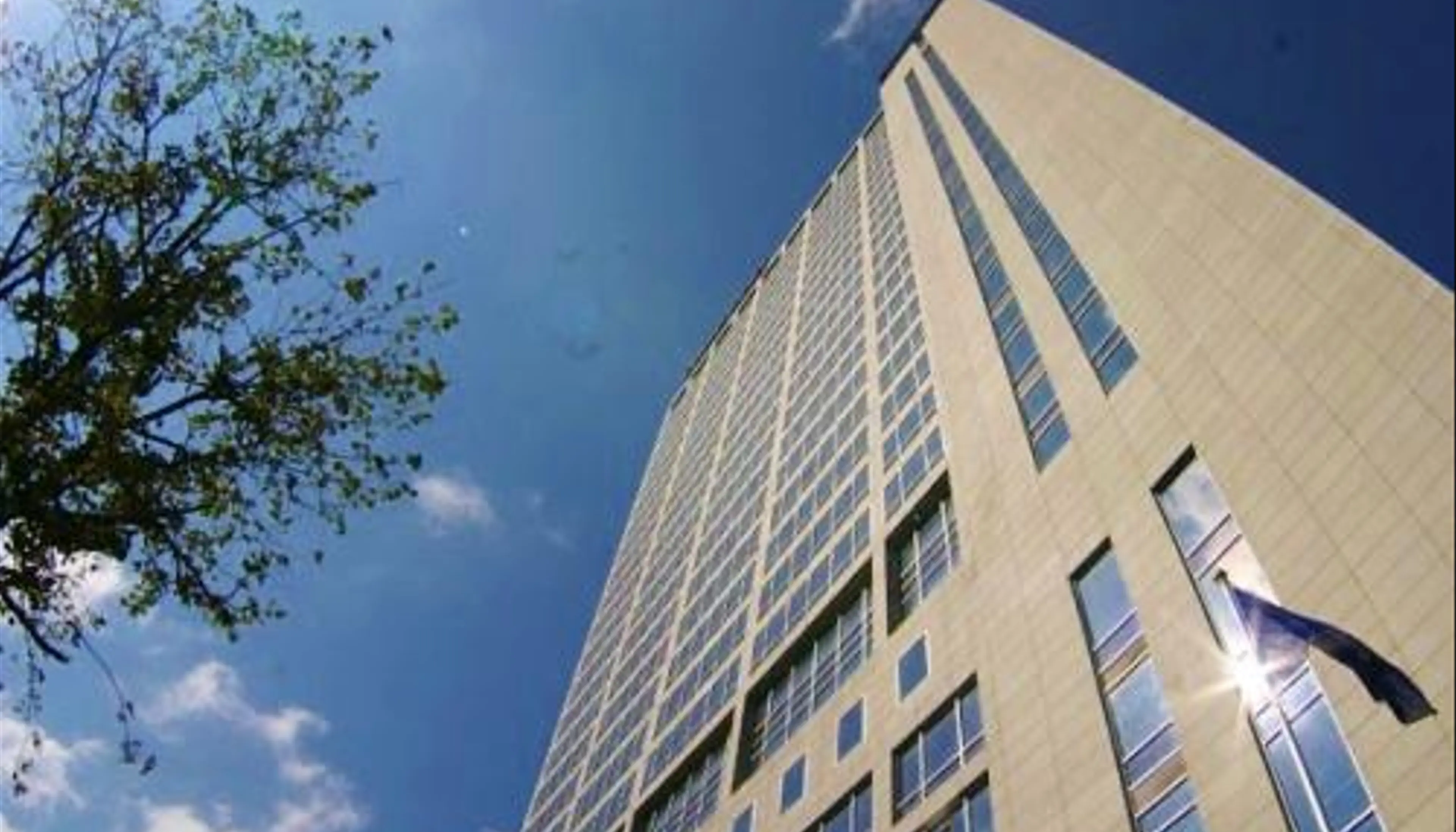 Altus, Uniwersytecka 13, Katowice, Śródmieście