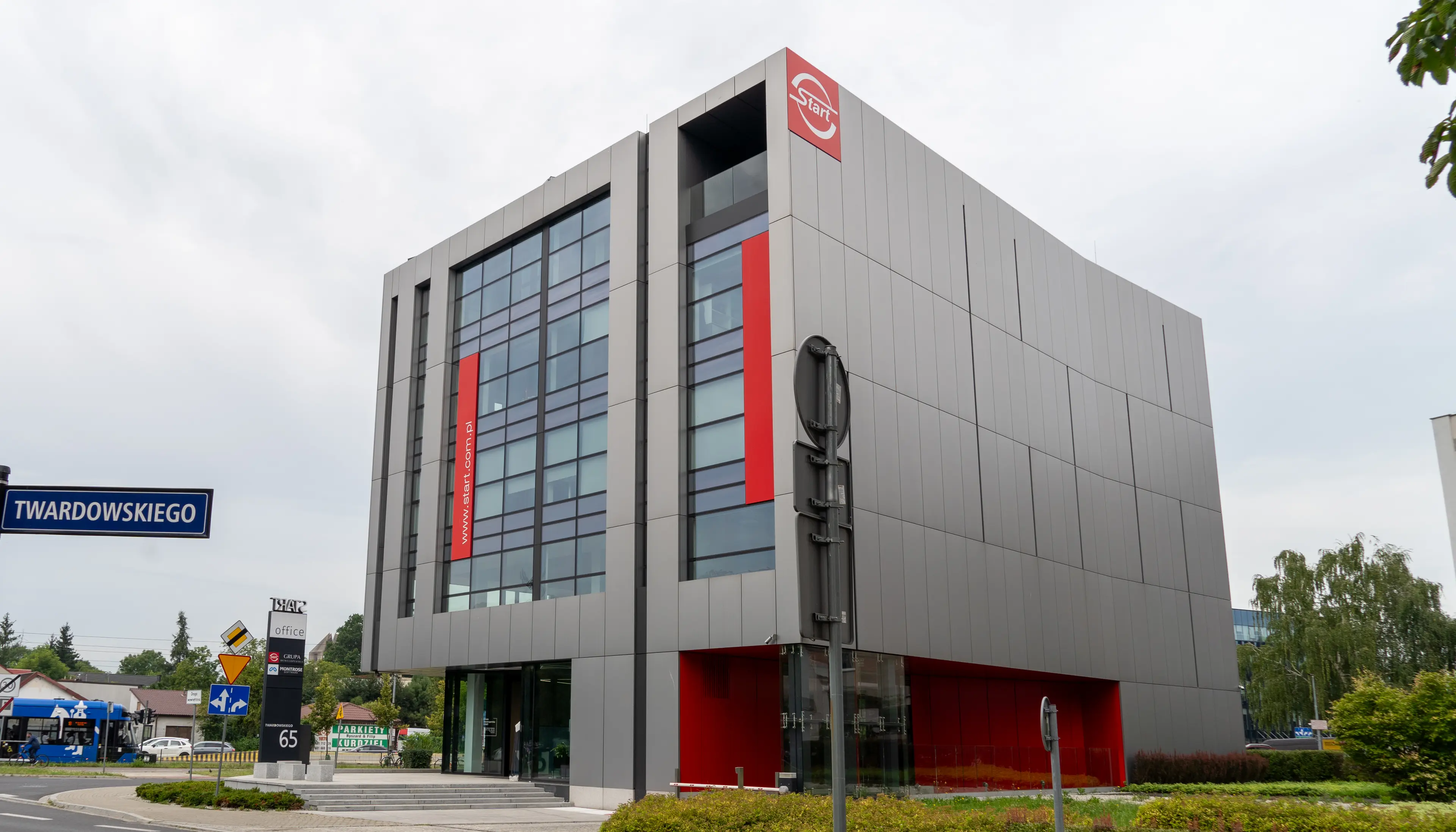 Start Office, Twardowskiego 65, Krakow, Południe