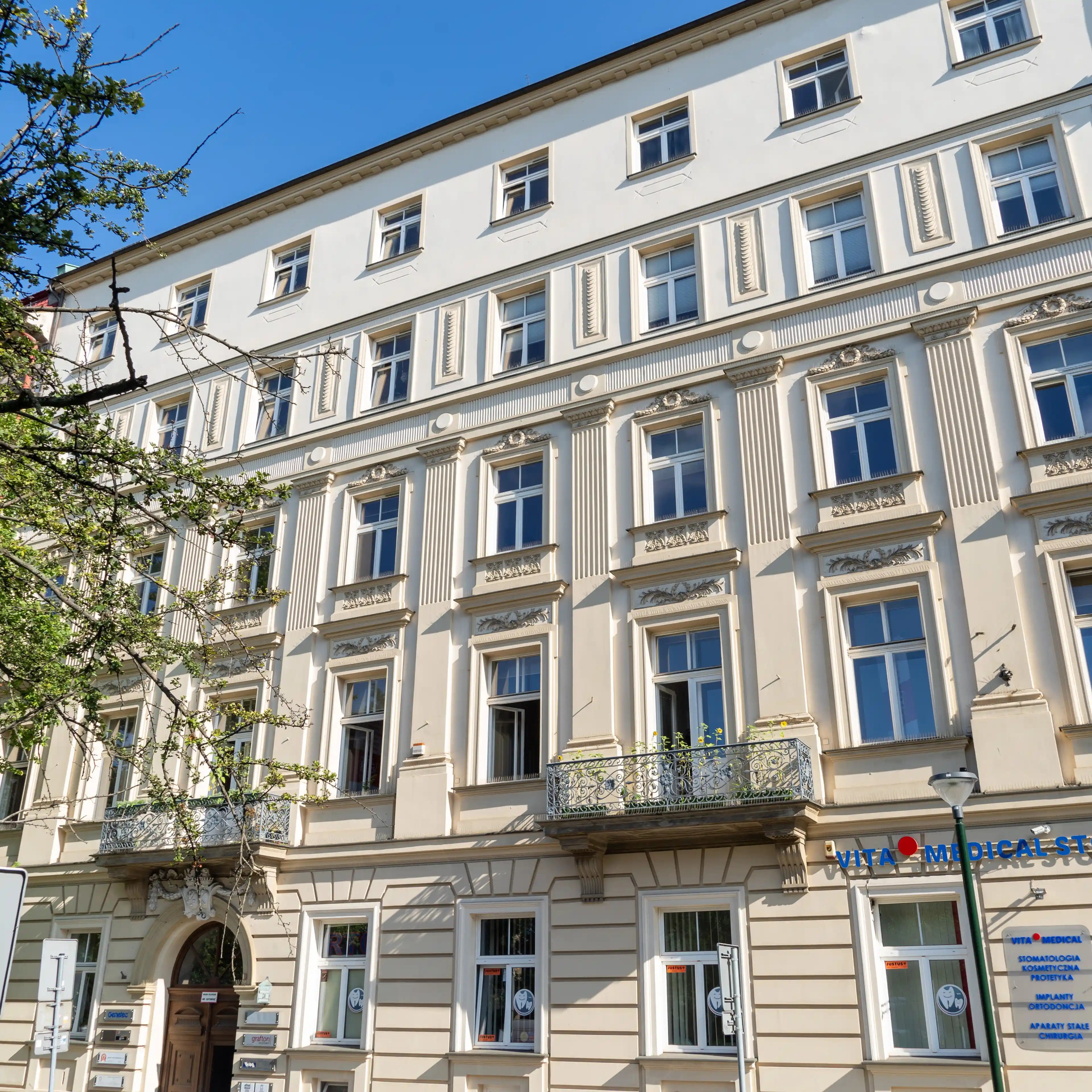 DOMY NA PIASKU / Herbewo Basztowa 3, Basztowa 3, Kraków, Śródmieście