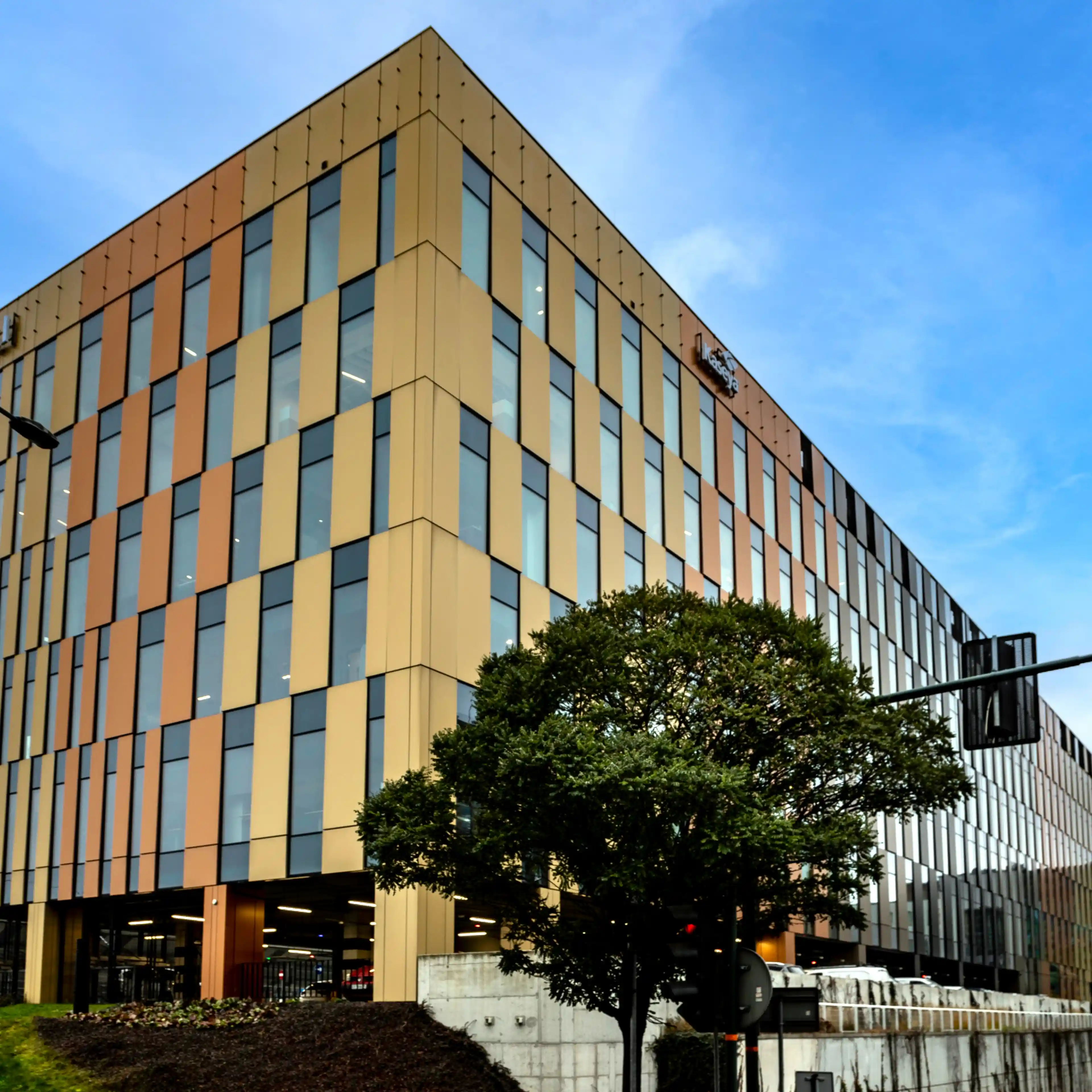 High5ive budynek 1, Pawia 7, Kraków, Śródmieście