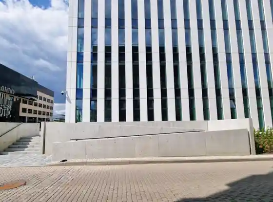 Krakowski biurowiec Aquarius gotowy na przyjęcie nowych najemców