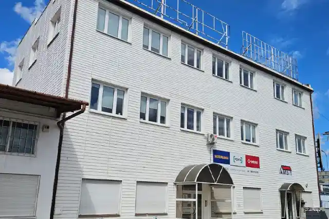 Hutnicza 24, Hutnicza 24, Gdynia, Chylonia