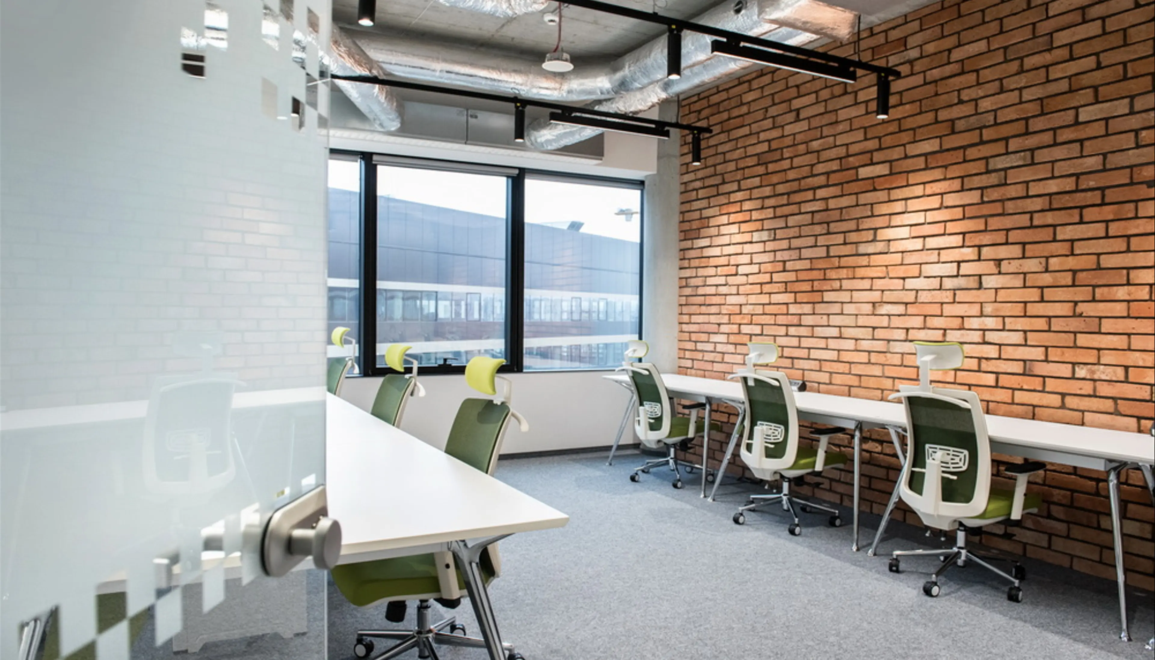 Fabryczna Office Park B1 - Biura serwisowane, Aleja Pokoju 18, Krakow, Śródmieście
