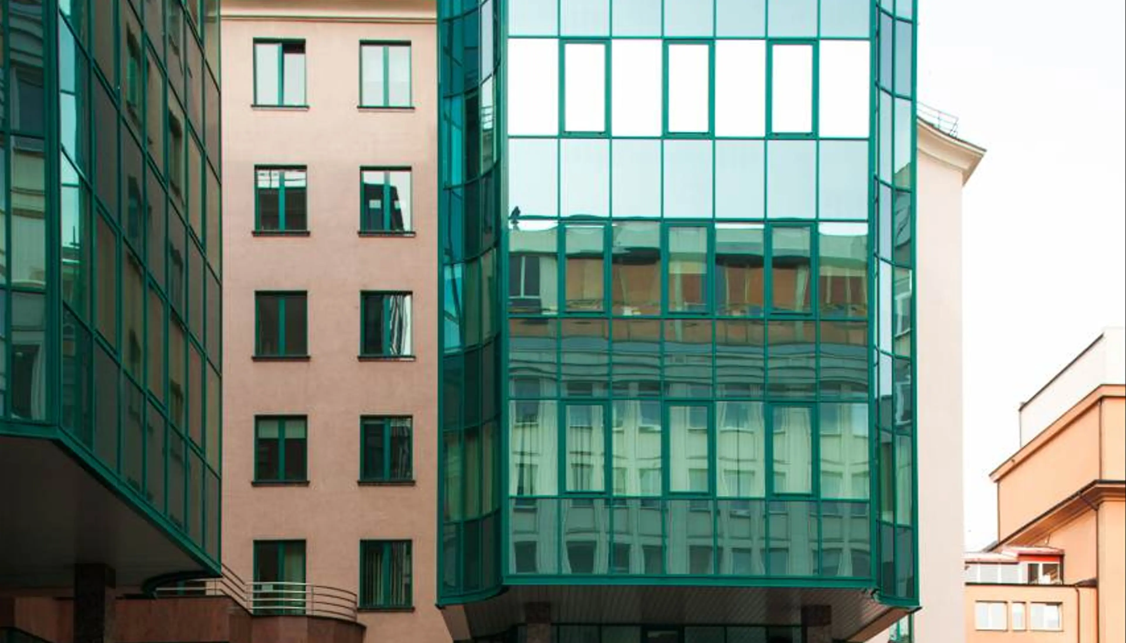 Bliski Centrum, Żurawia 8, Warsaw, Centrum