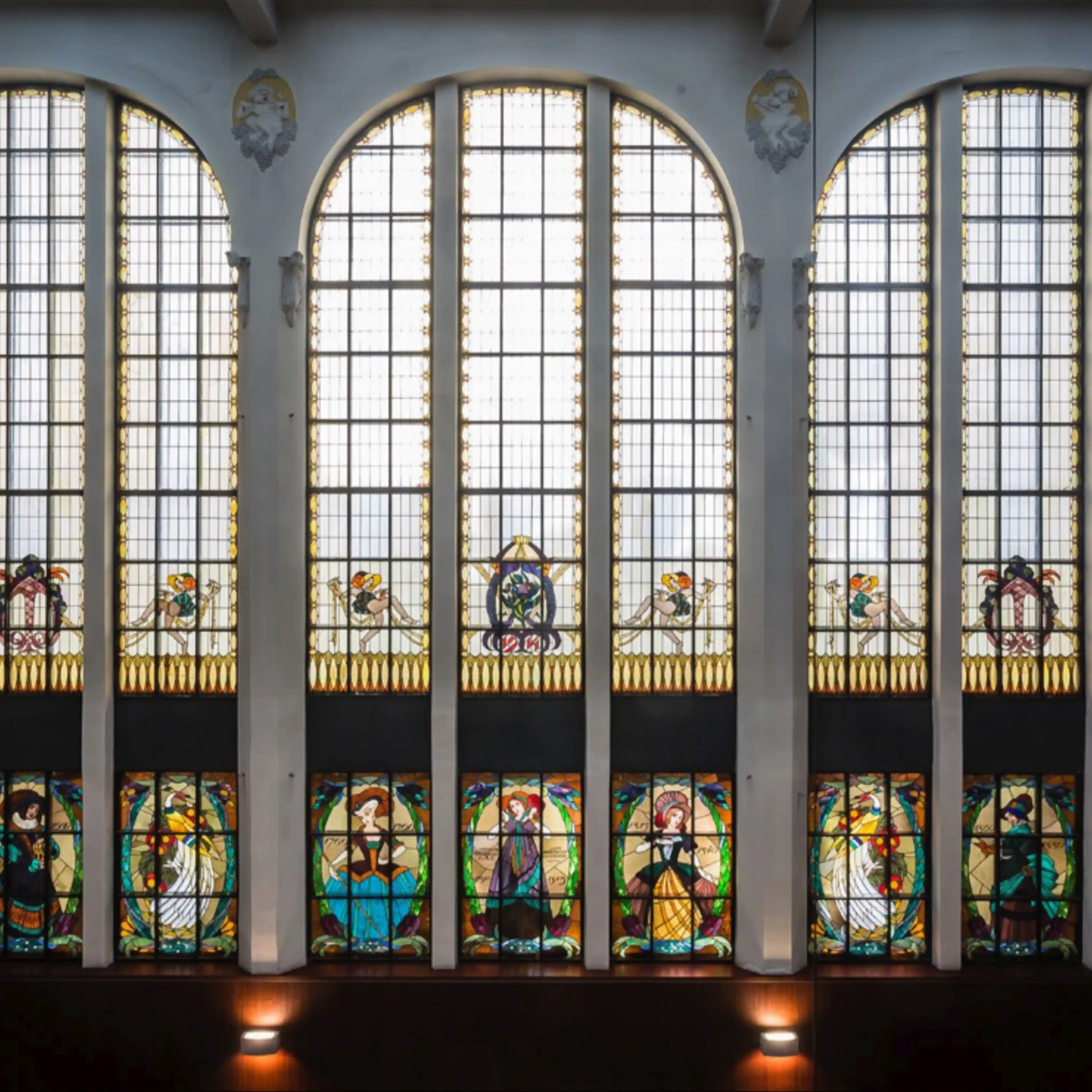 Dom Towarowy Braci Jabłkowskich - Biura serwisowane, Bracka 25, Warszawa, Centrum