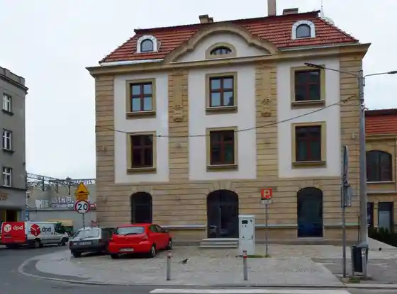 Cluster Offices głównym najemcą jednego z budynków kompleksu Stary Dworzec